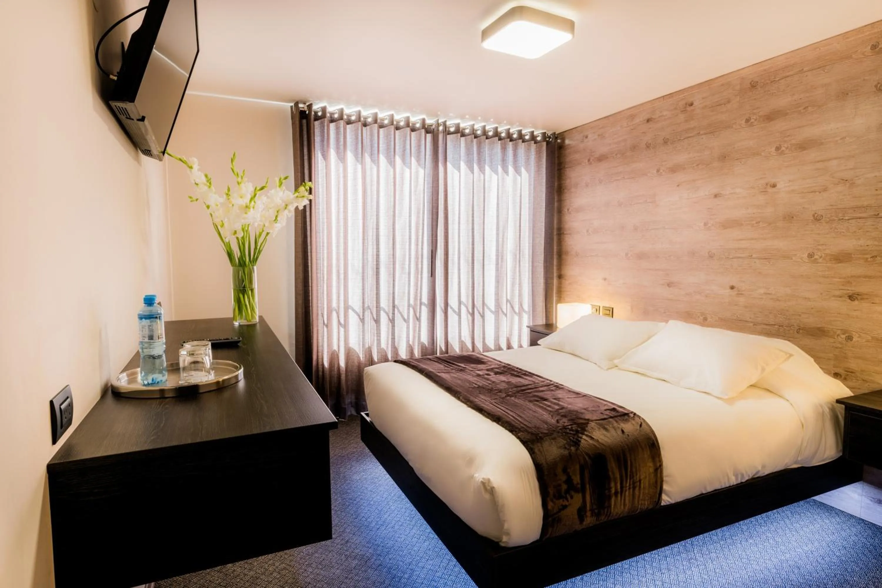 Bedroom, Bed in Hotel Viza