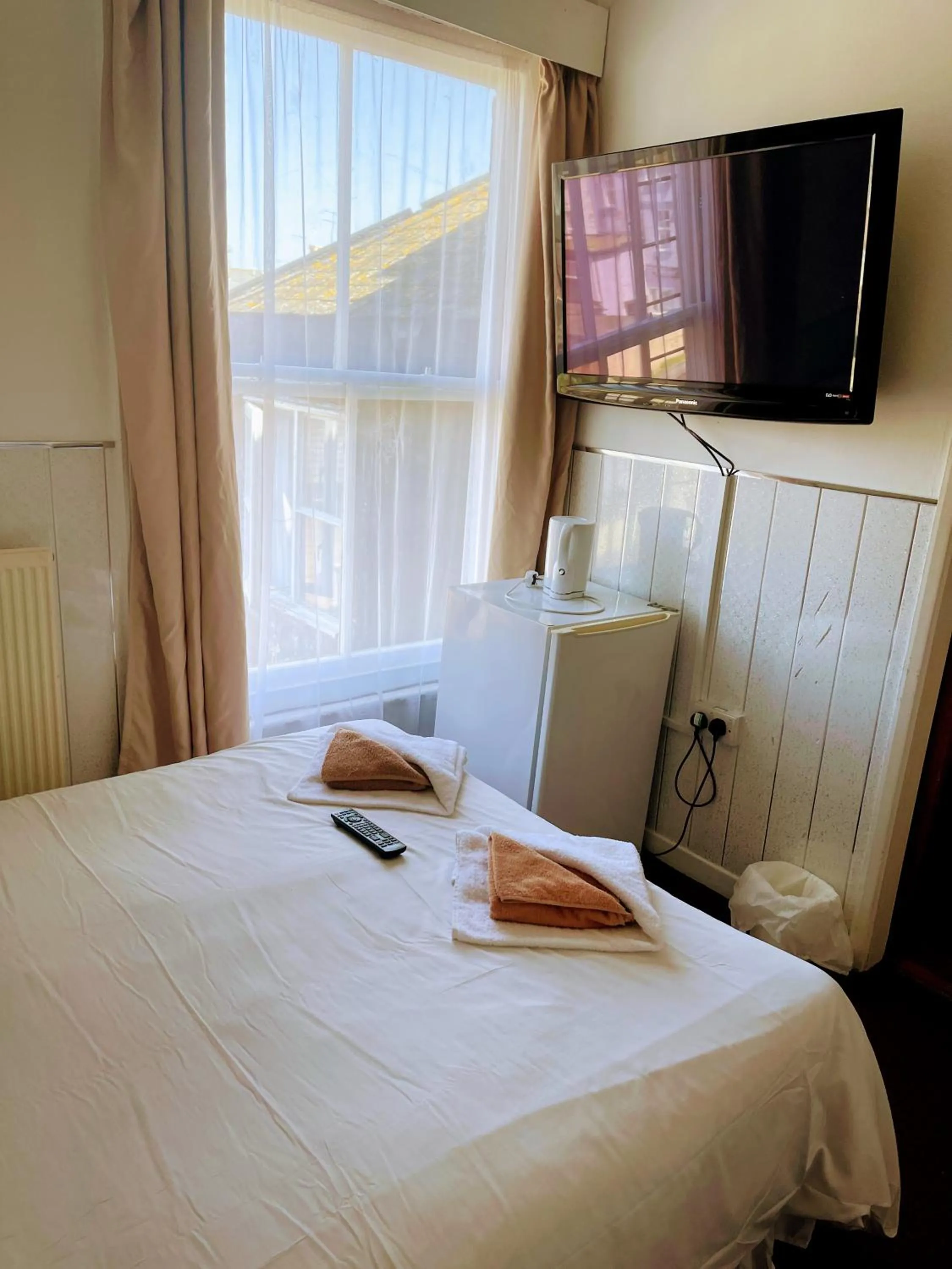 Bed in St George Hotel Great Yarmouth