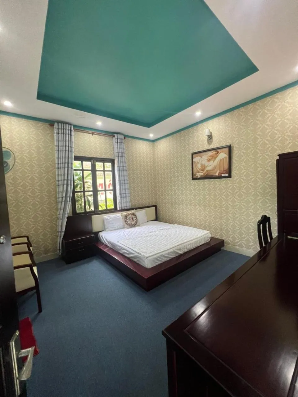 Bed in Phi Long 2 Hotel Thu Dau Mot