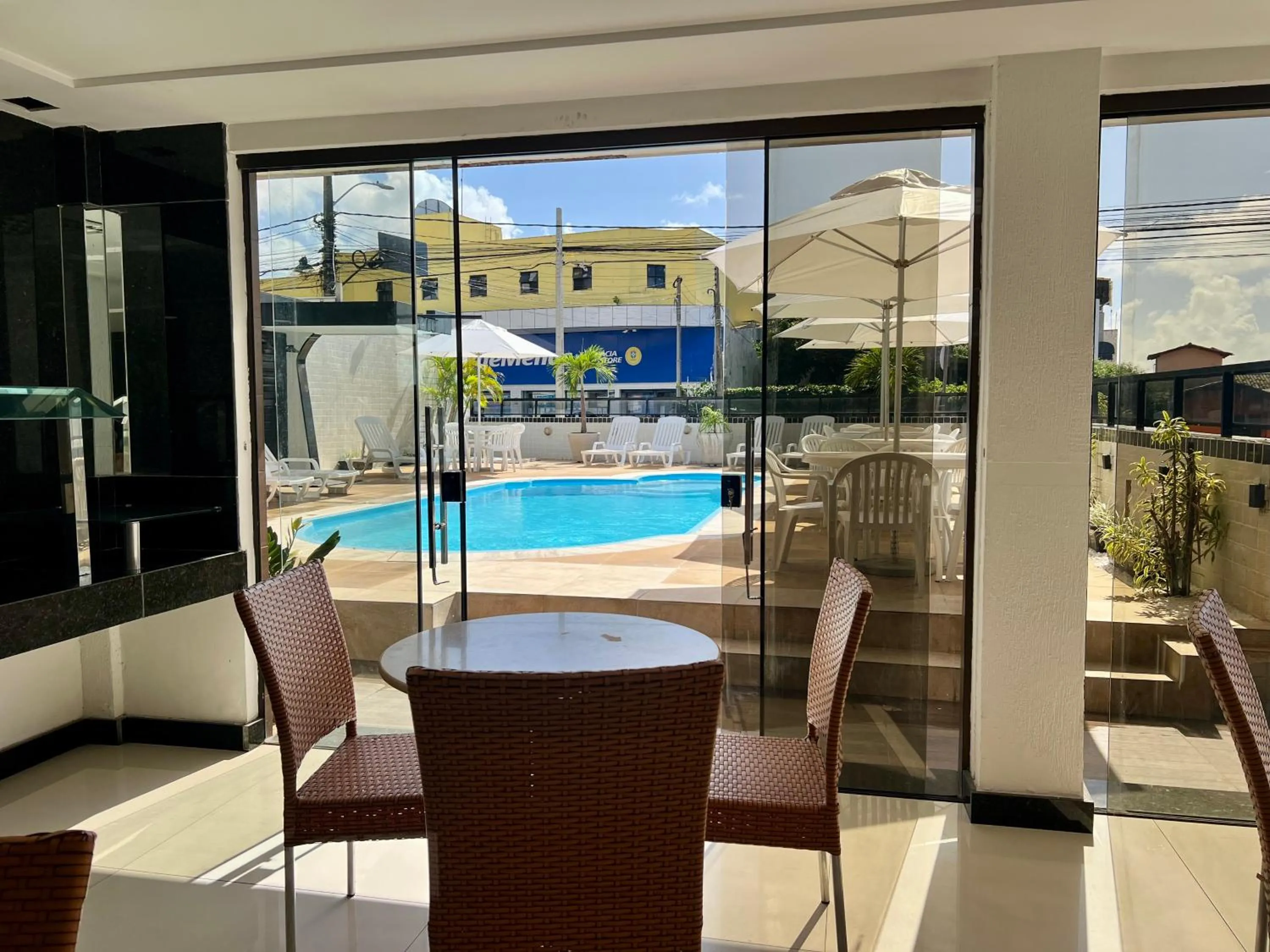 Day in Las Brisas Beach Hotel