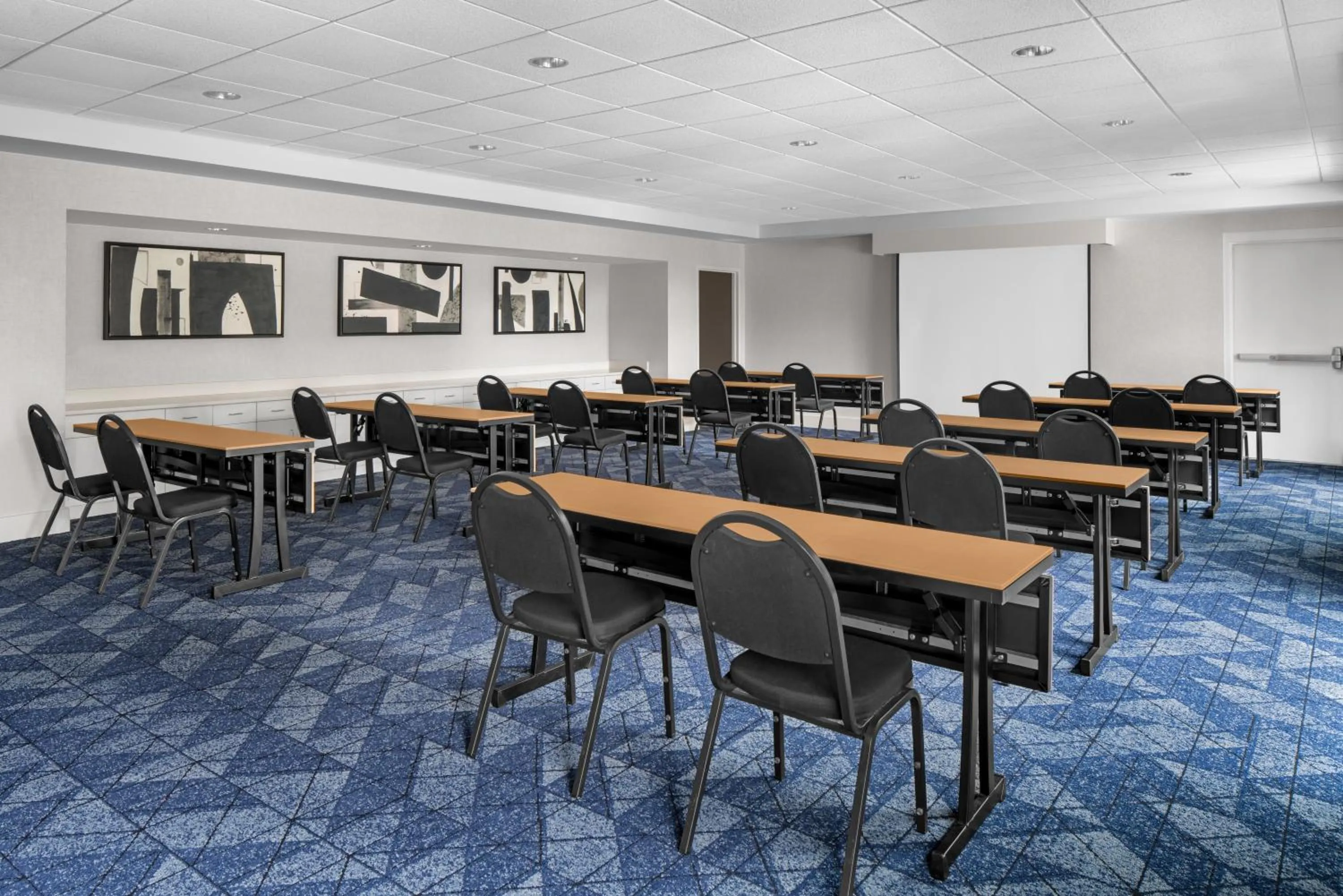 Meeting/conference room in Courtyard by Marriott Charleston Summerville