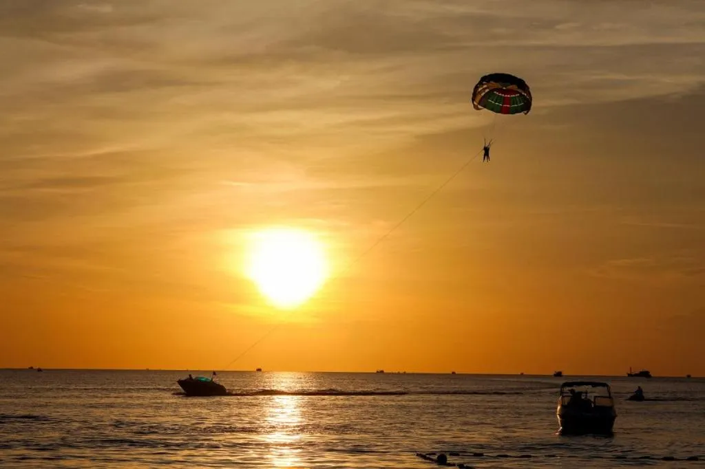 Sunrise in Sea Star Resort