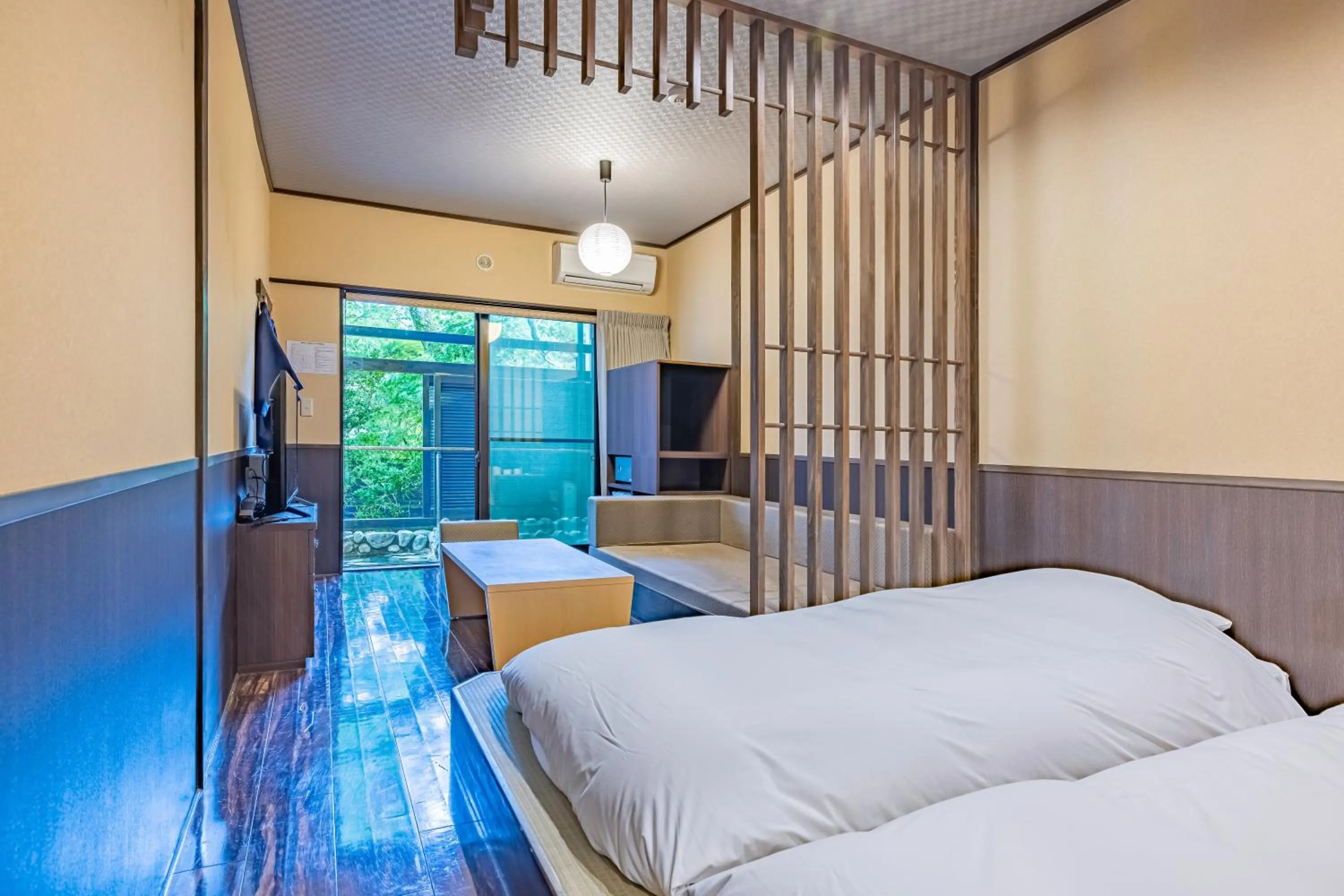 Bed in Sengokuhara Shinanoki Ichinoyu