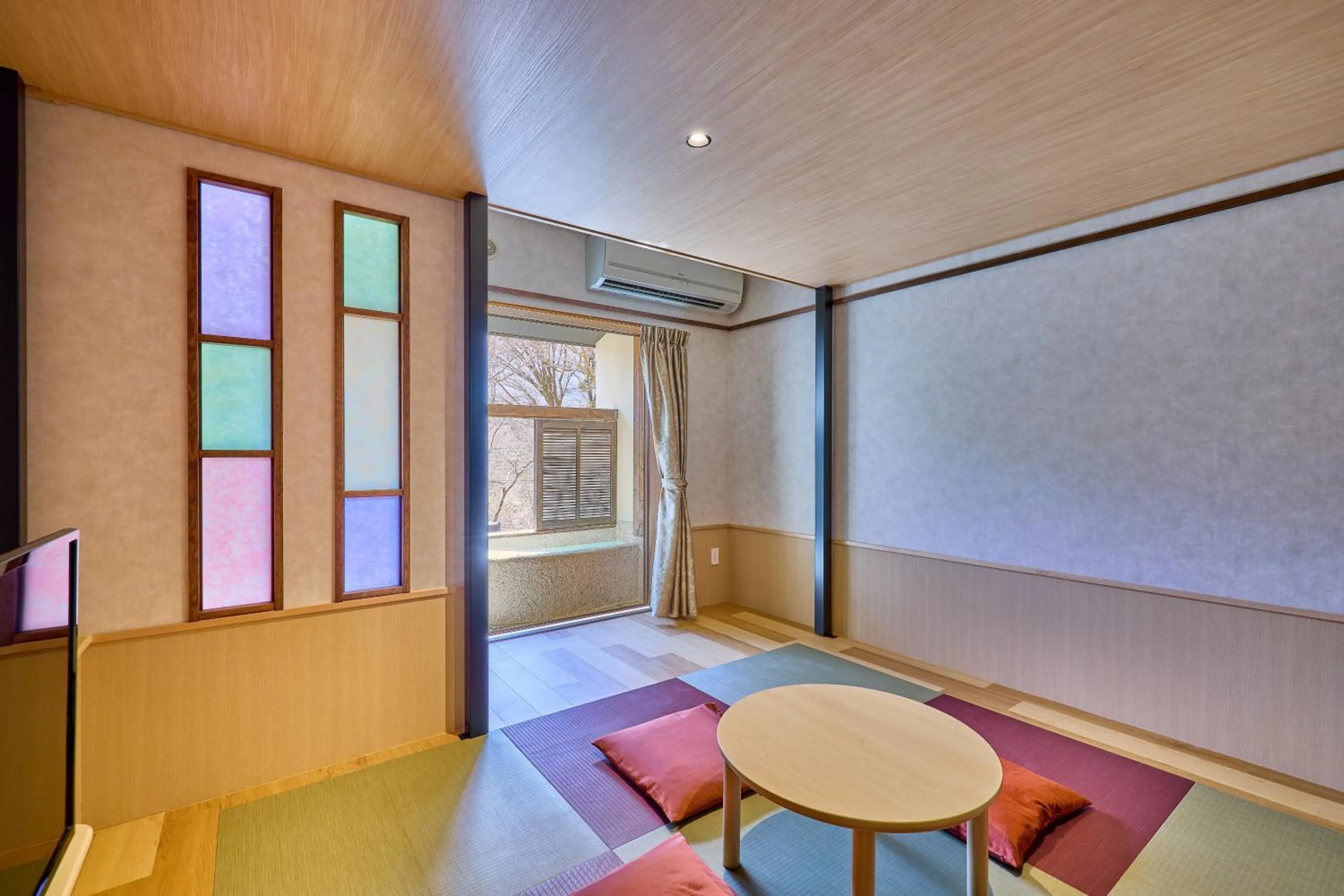 Photo of the whole room in Sengokuhara Shinanoki Ichinoyu