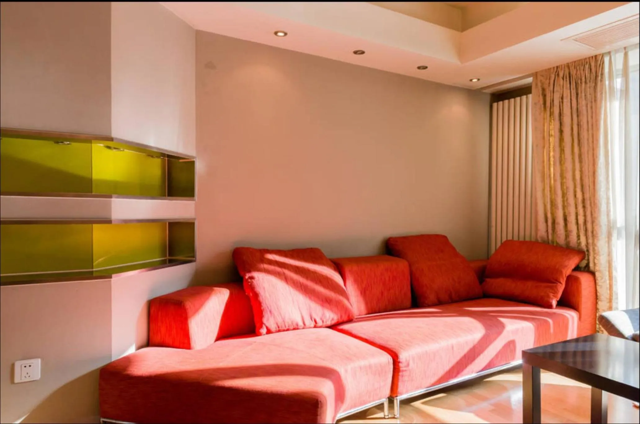 Living room in Beijing Haisheng Apartment