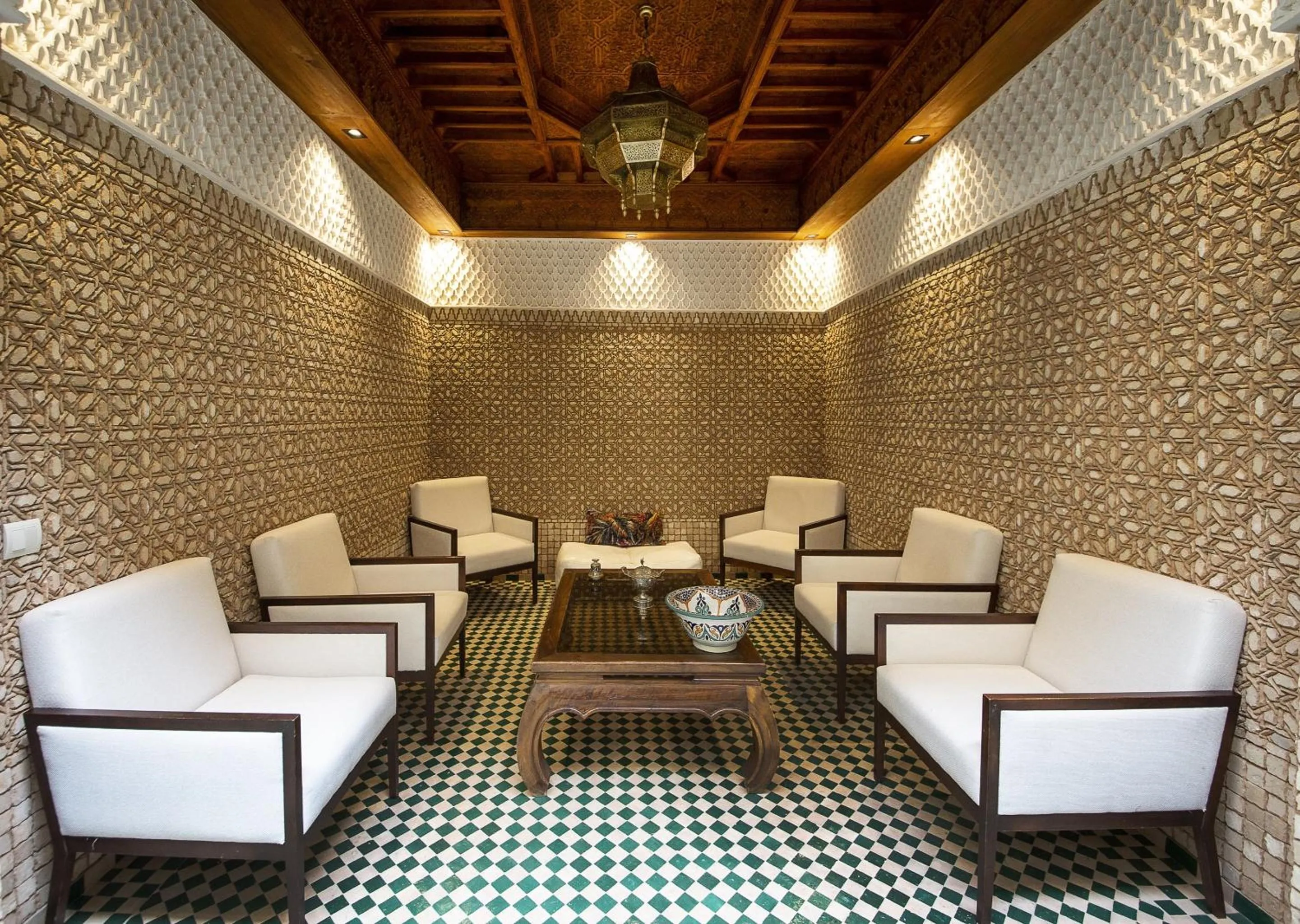 Living room in Riad Atrium & Spa
