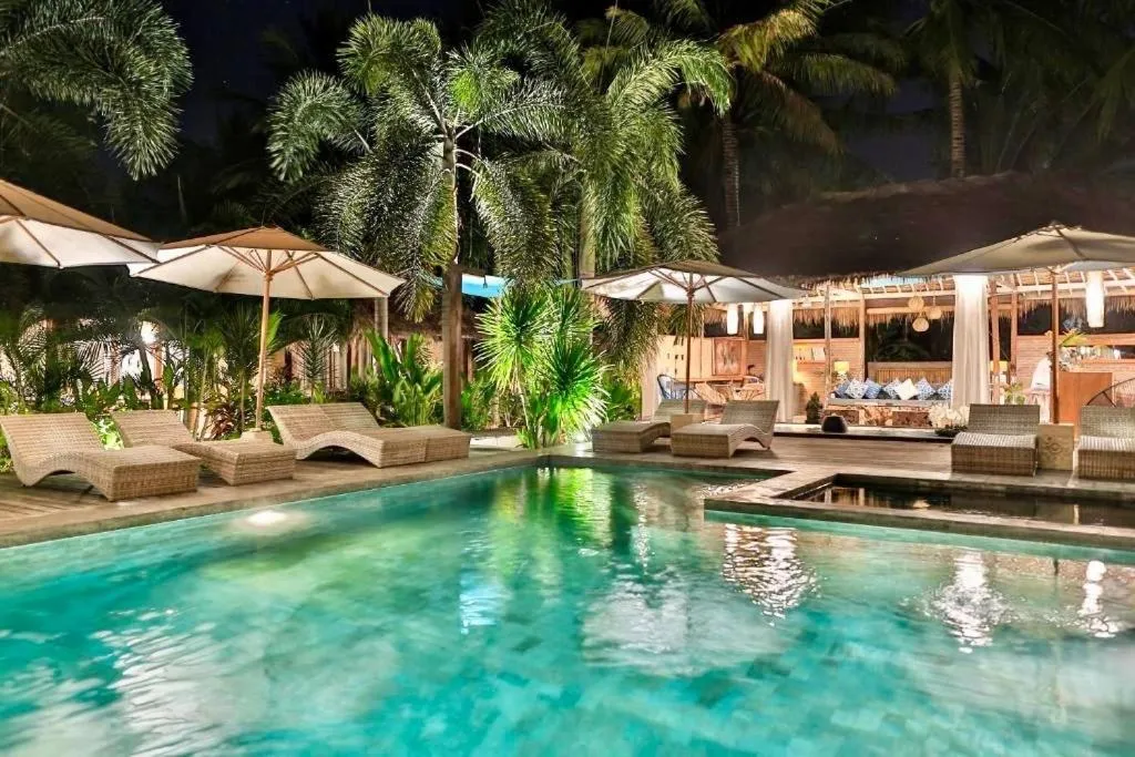 Garden in L'Archipel