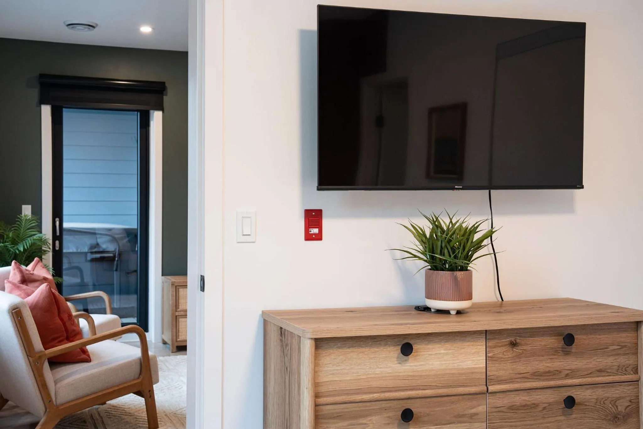 Hemlock Hangout by Revelstoke Vacations