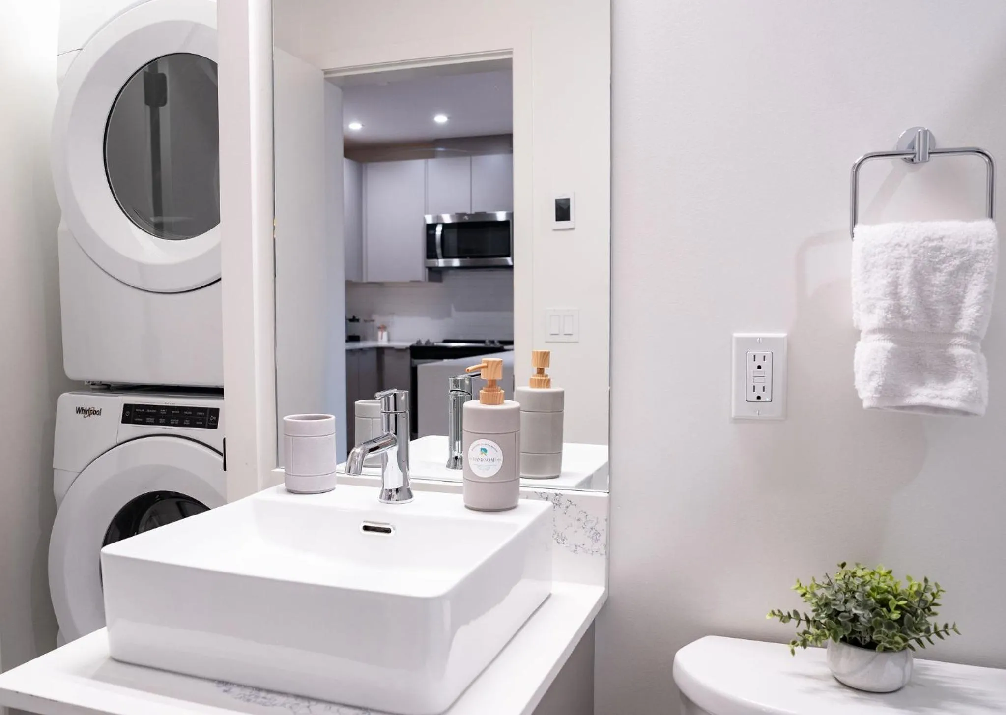 Hemlock Hangout by Revelstoke Vacations