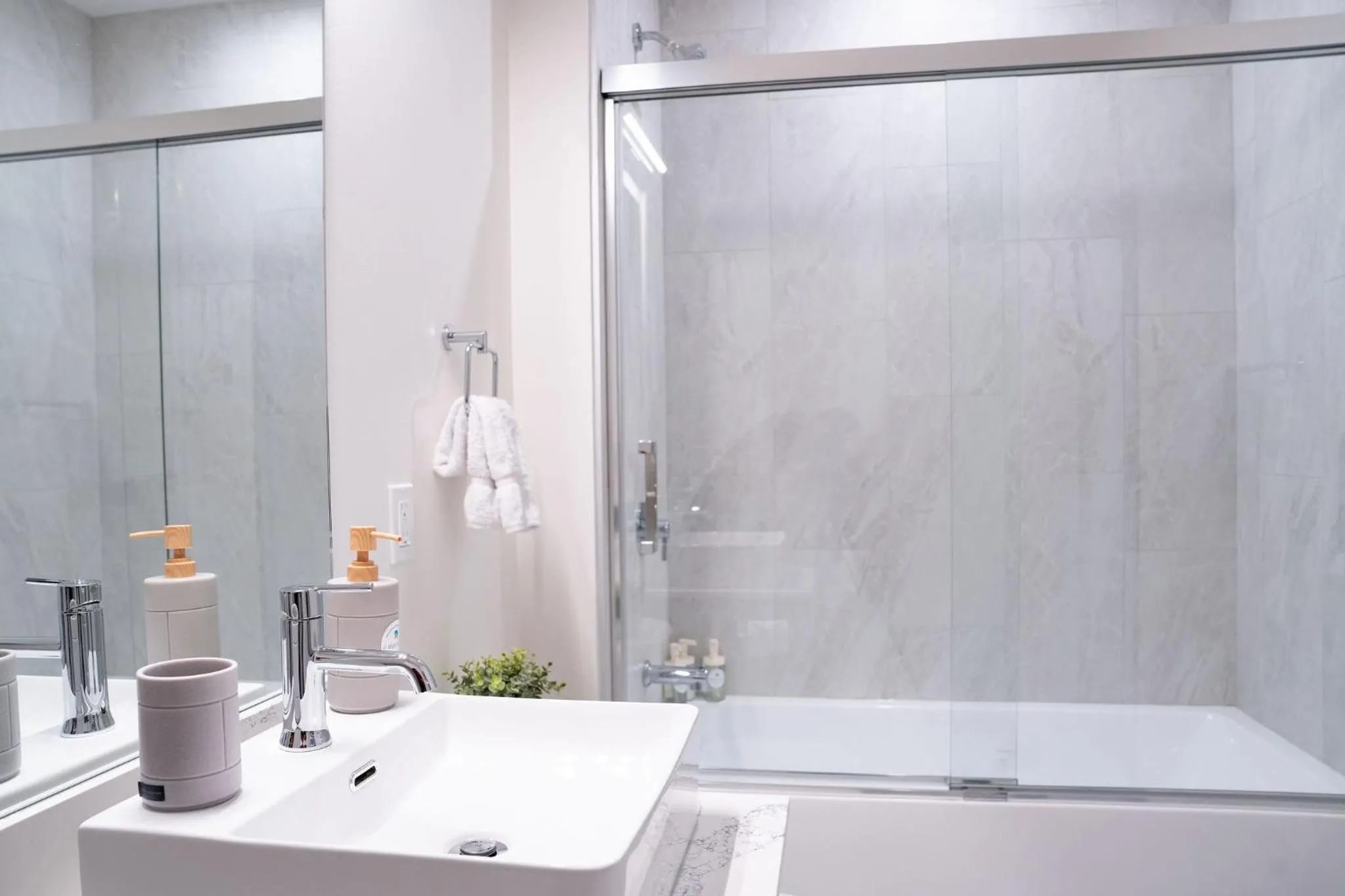 Hemlock Hangout by Revelstoke Vacations