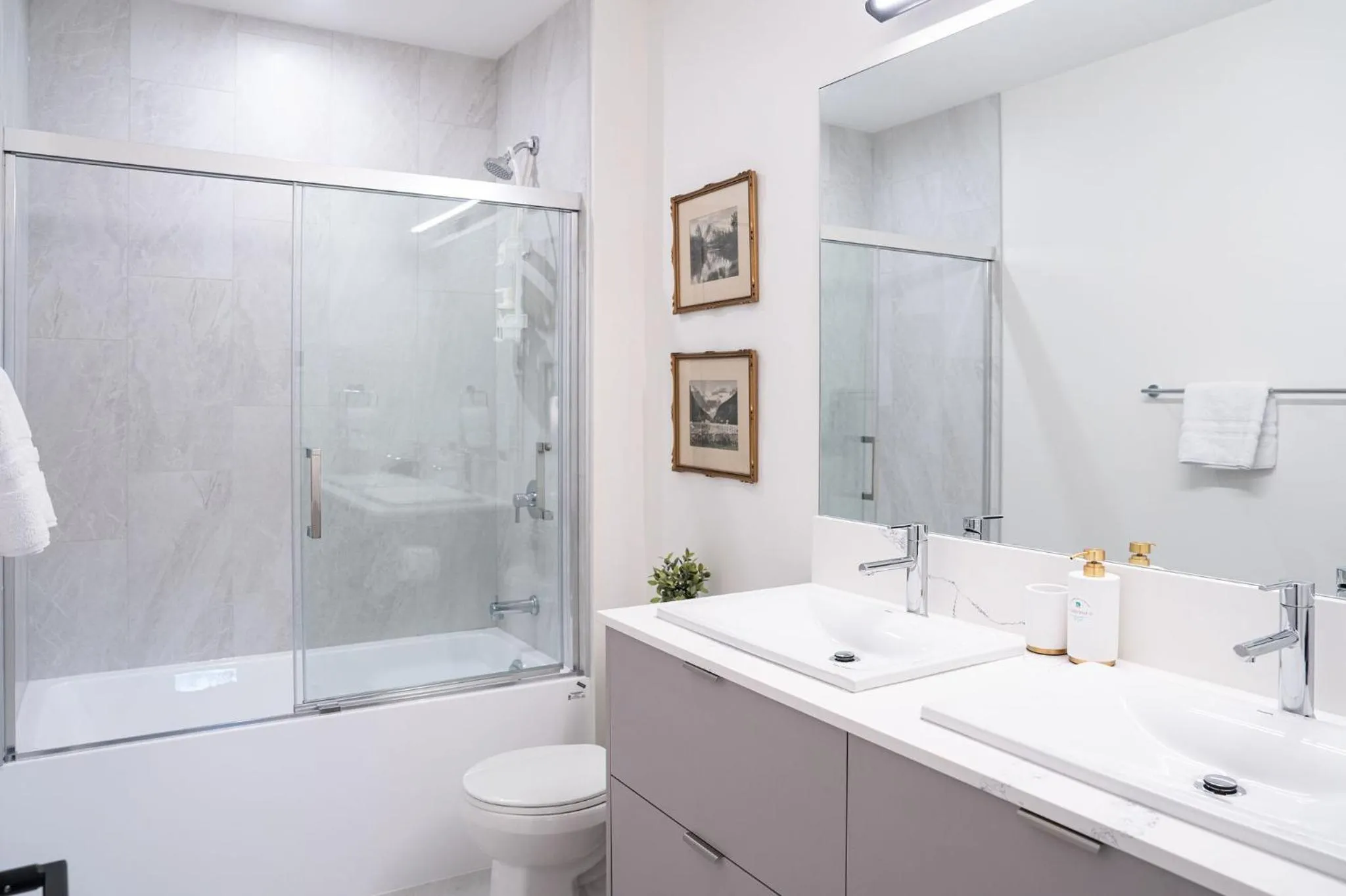 Hemlock Hangout by Revelstoke Vacations