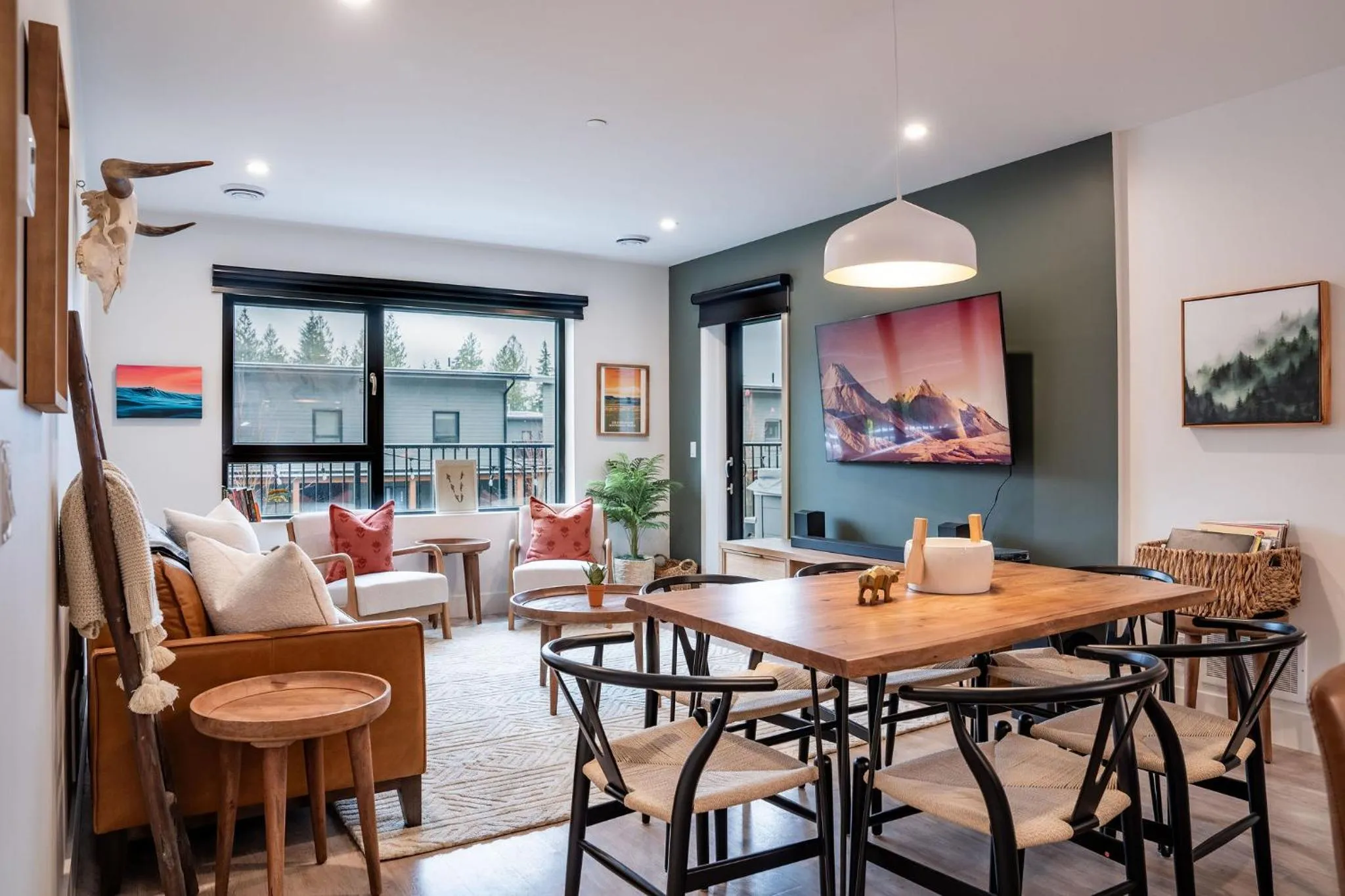 Hemlock Hangout by Revelstoke Vacations