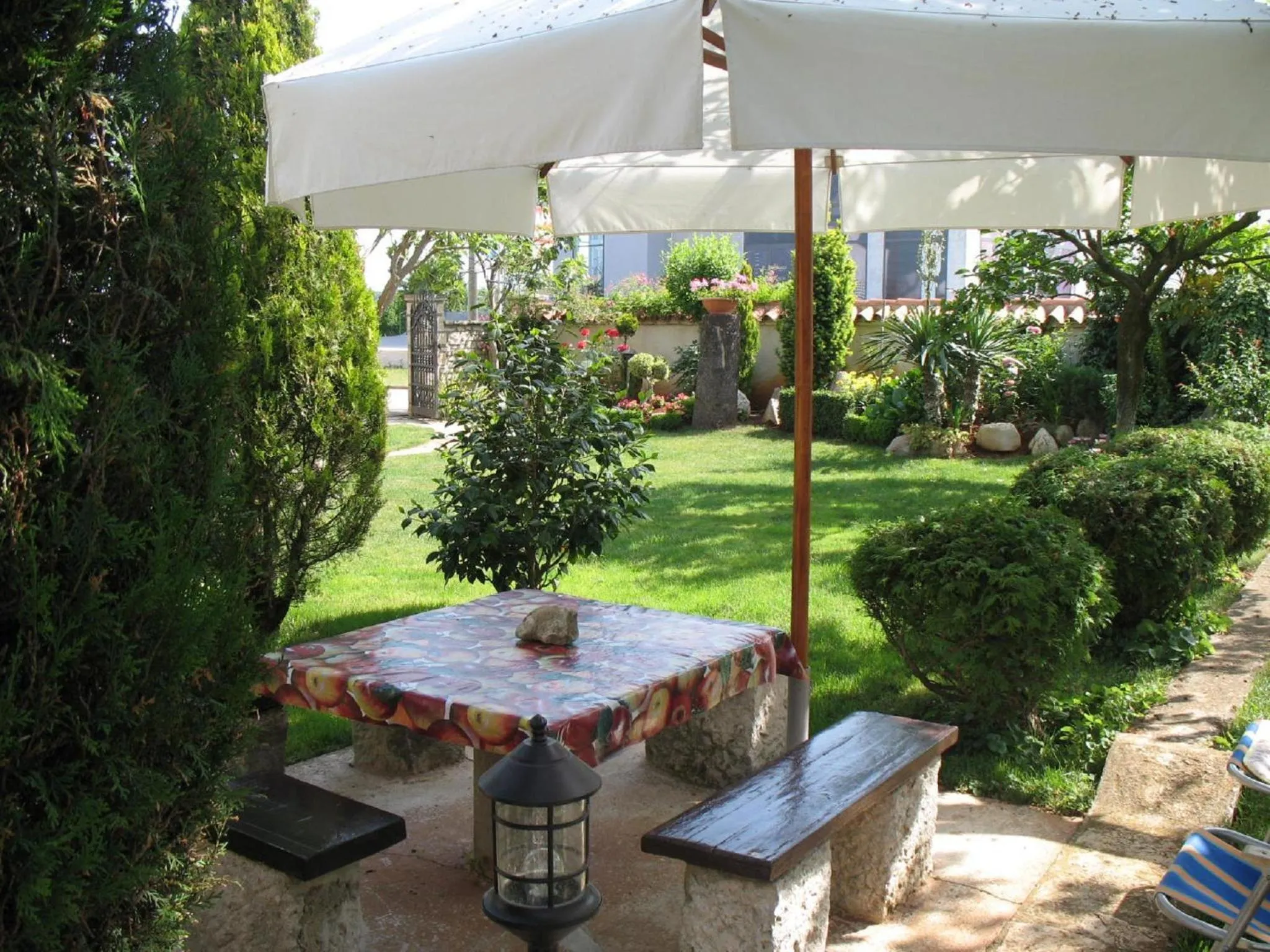 Garden in Apartmani Villa Otilija