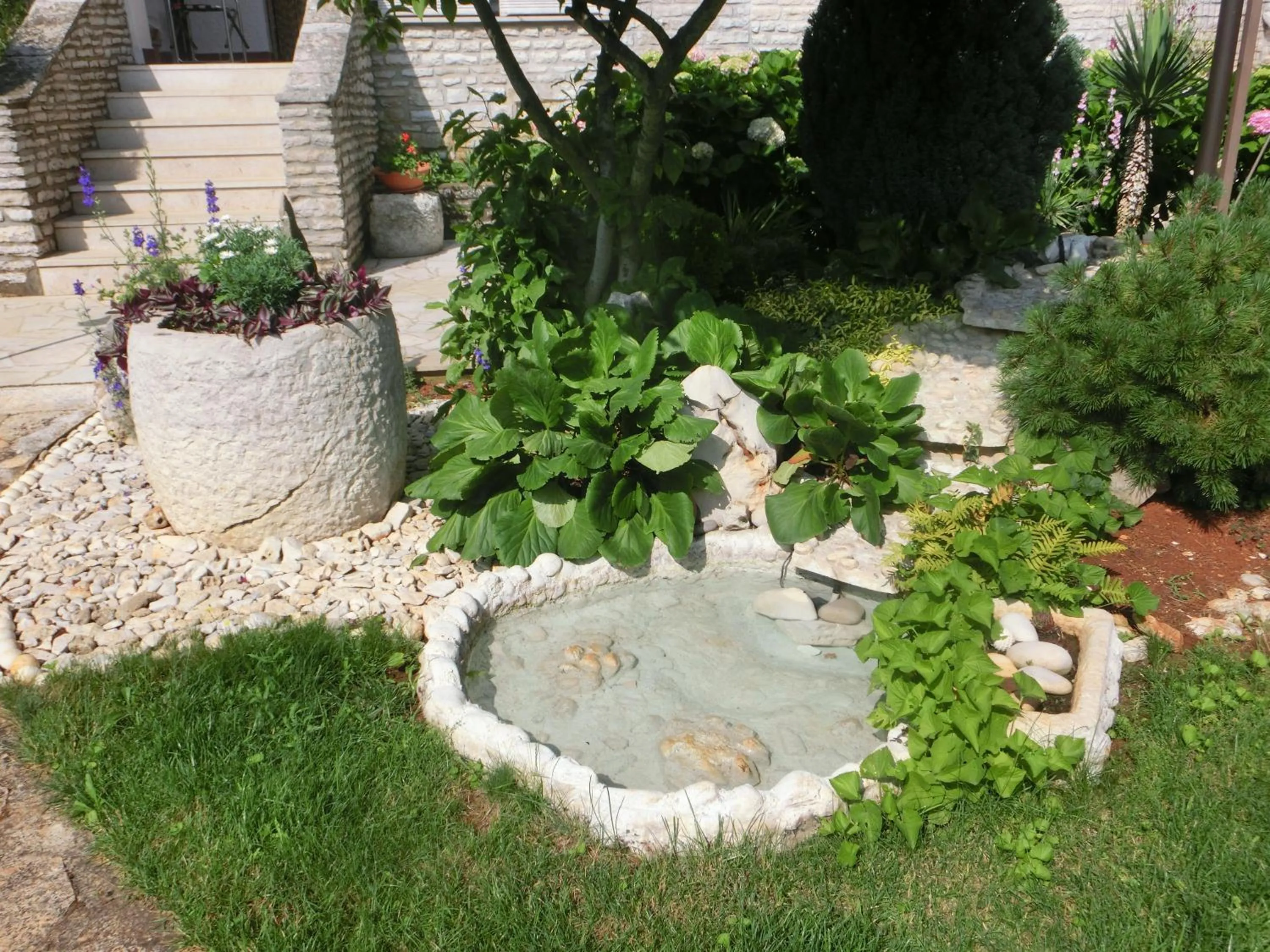 Garden view in Apartmani Villa Otilija