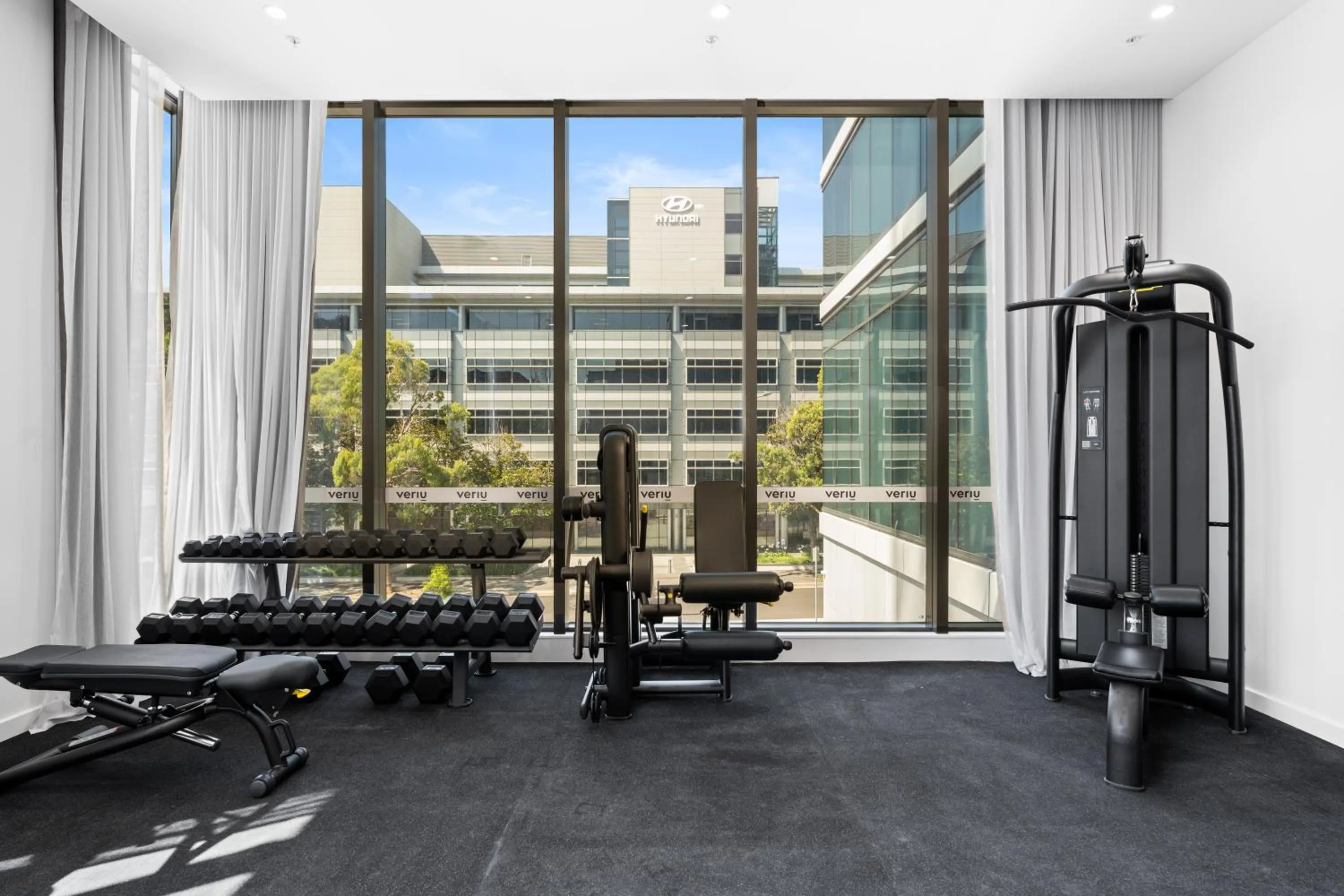 Fitness centre/facilities in Veriu Macquarie Park