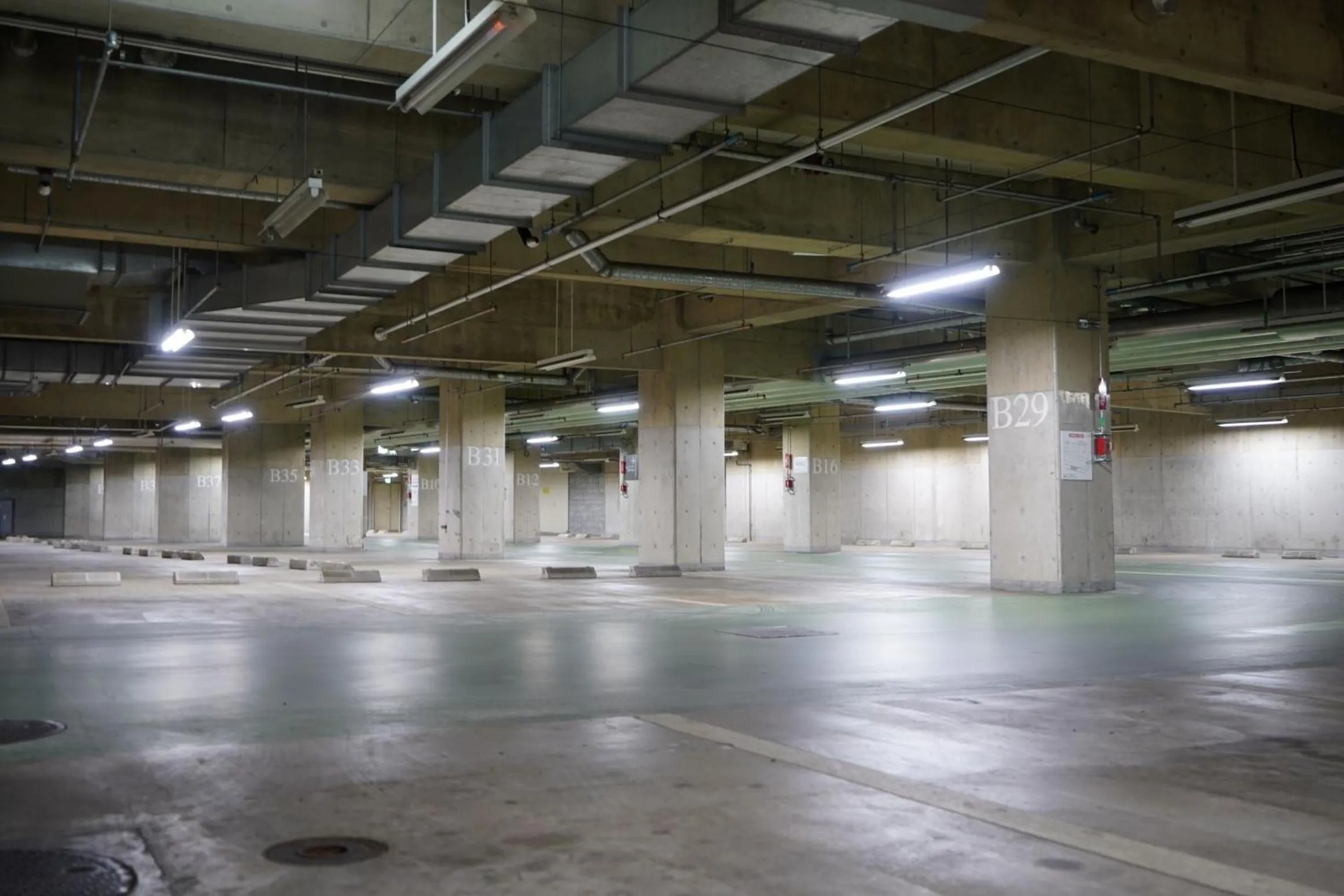 Parking in Chateraise Hotel Nagano