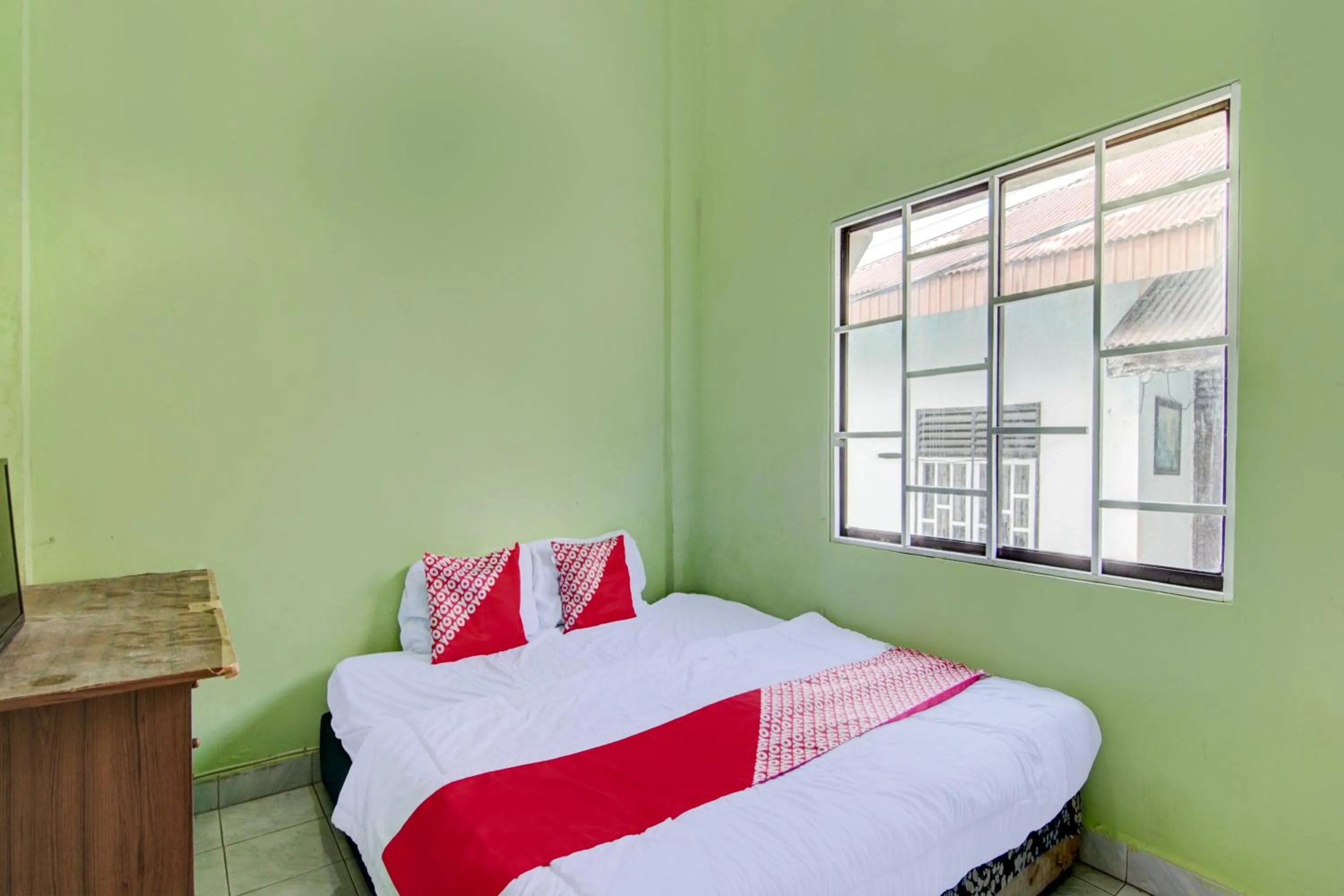 Bedroom, Bed in Hotel O Angsana Aglow Homestay Near Taman Angsana