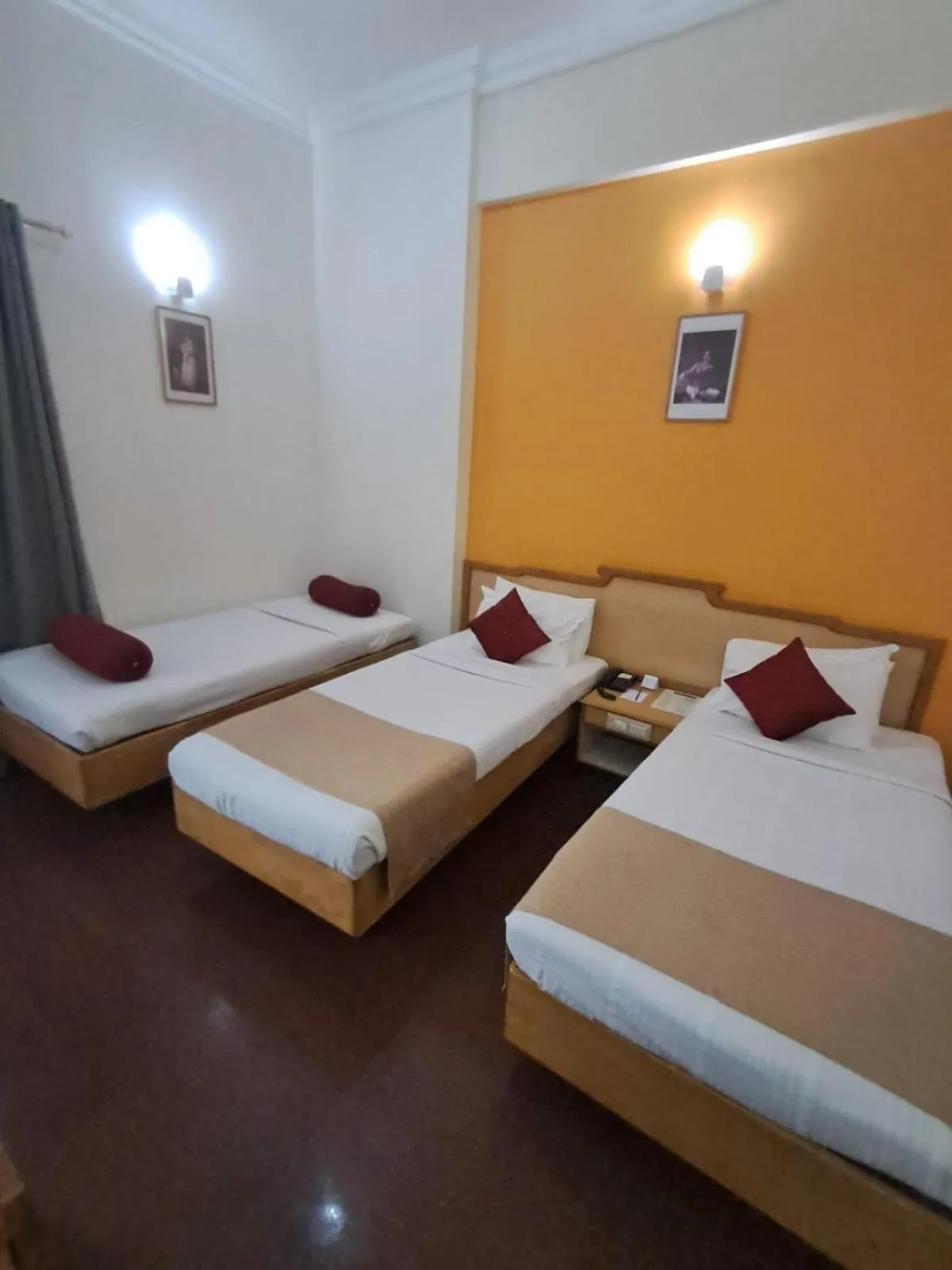 Bed in Presidency Towers,Kochi