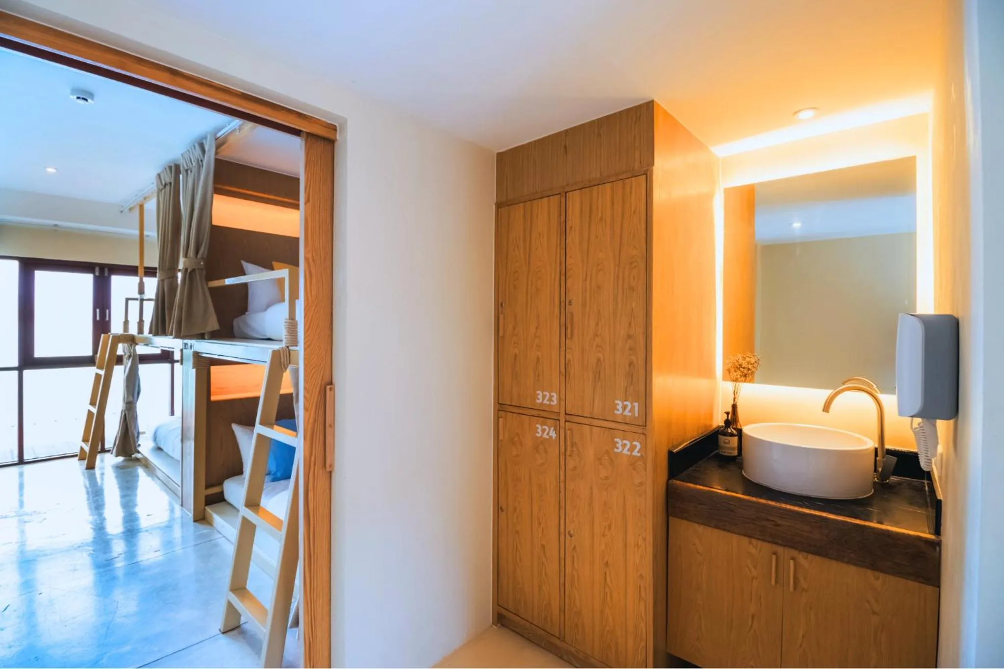 Bed in Sea Sun Bed & Beyond