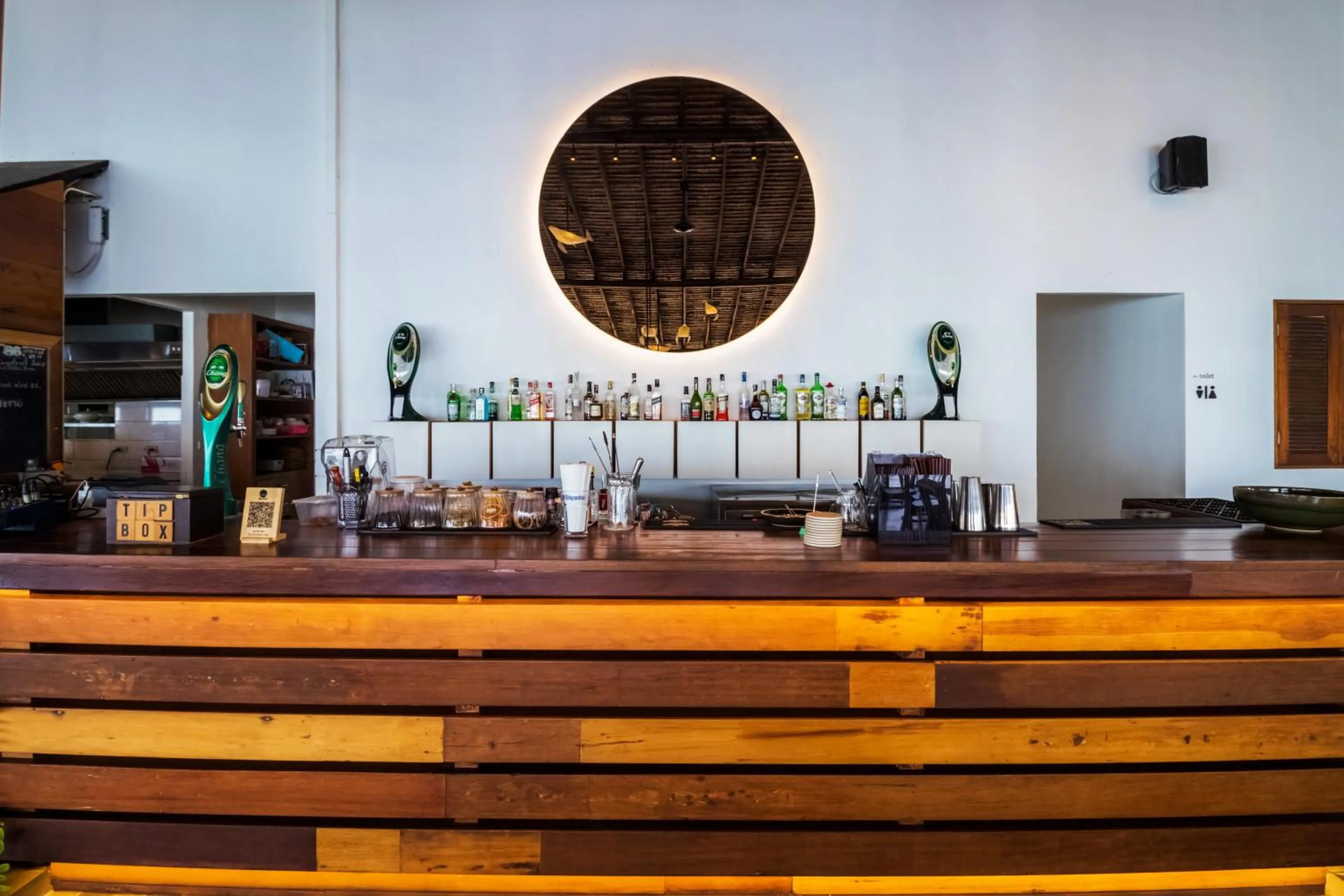 Restaurant/places to eat in Sea Sun Bed & Beyond