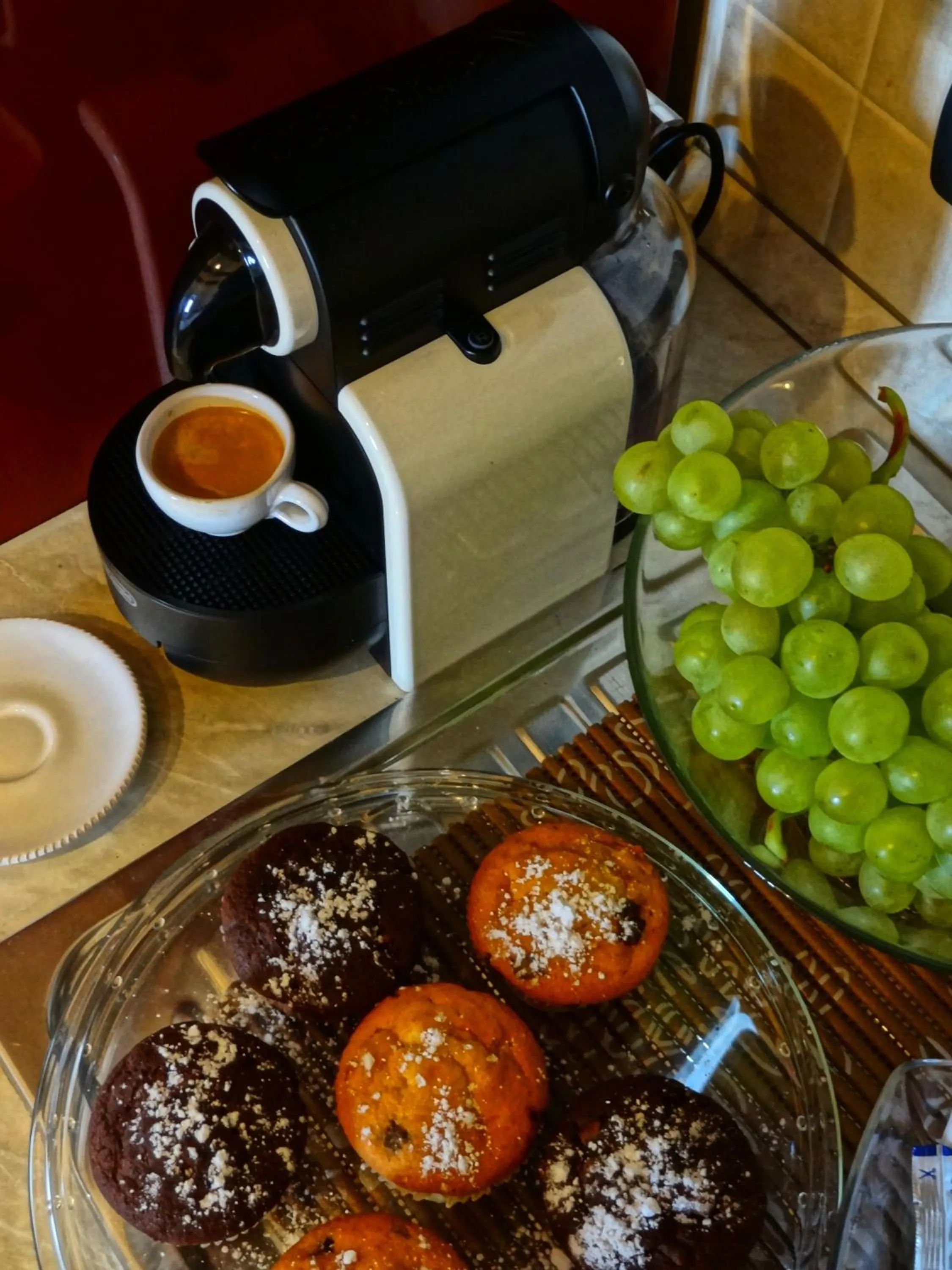 Kitchen or kitchenette in Trulli-eu Guesthouse Alberobello