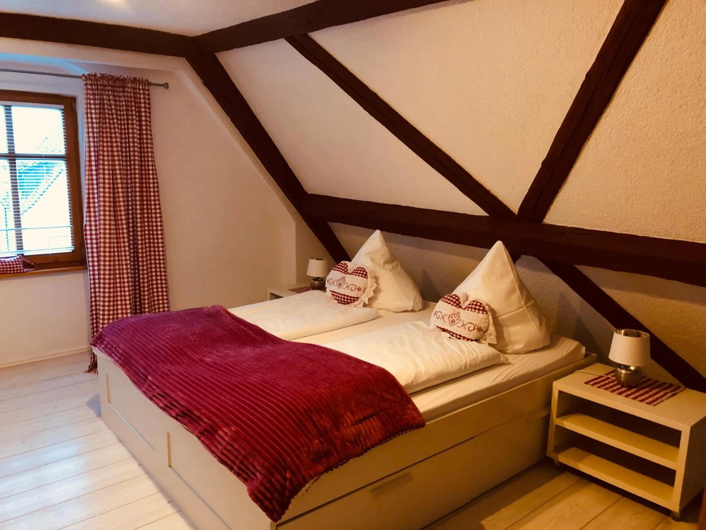 Bed in Hotel Nürnberger Hof in Altdorf