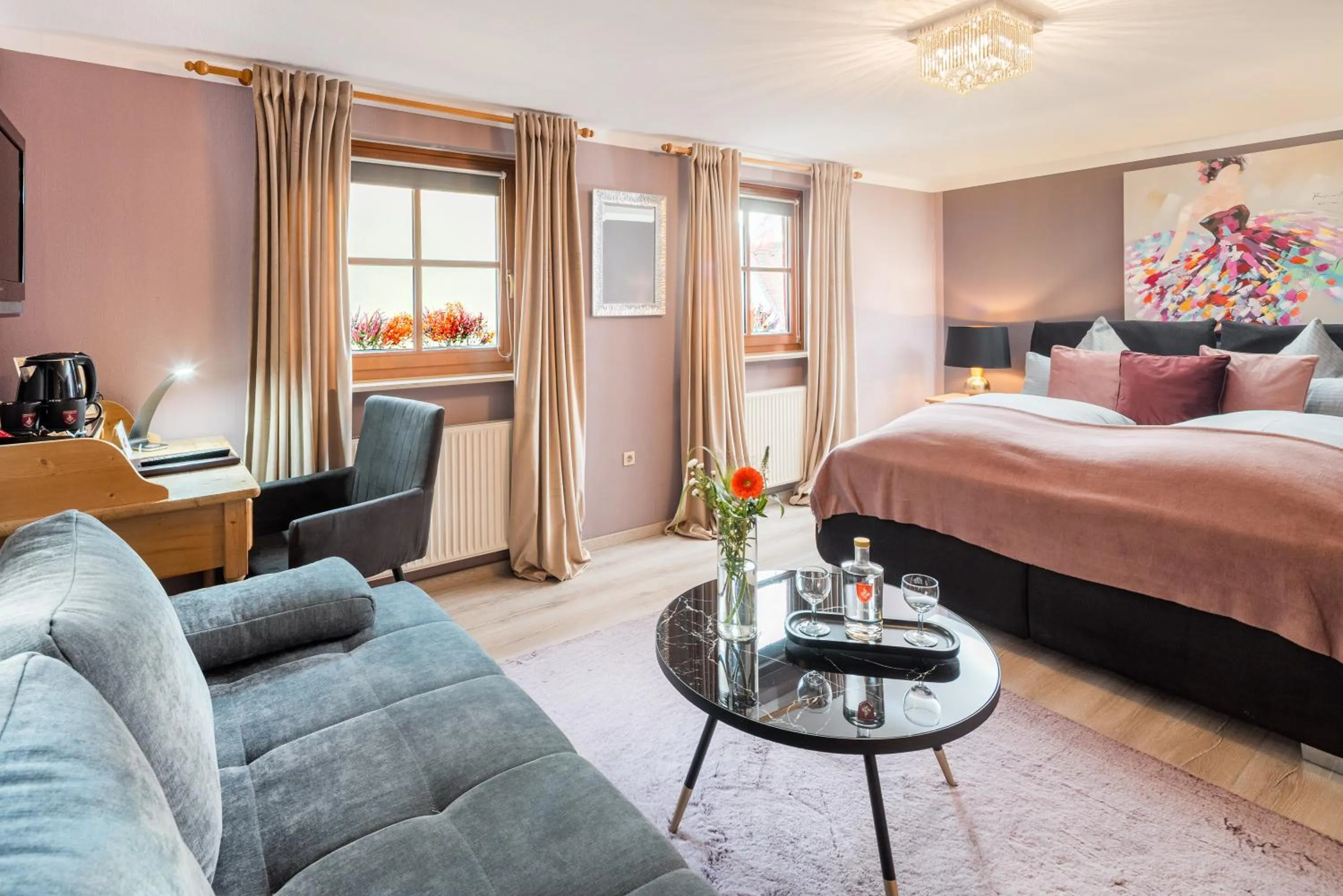 Bedroom, Bed in Hotel Nürnberger Hof in Altdorf