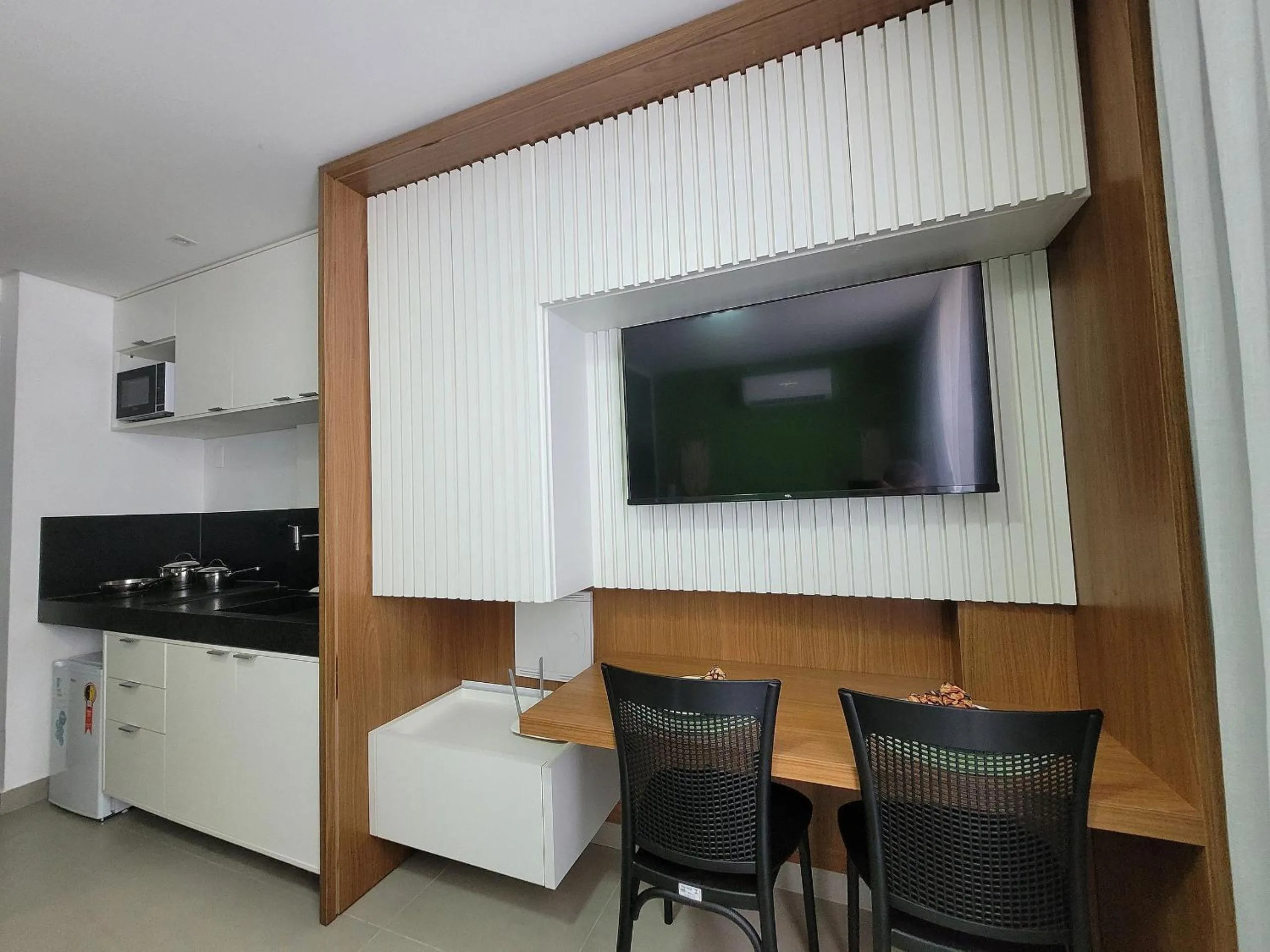 TV and multimedia in Belo flat na praia do Bessa