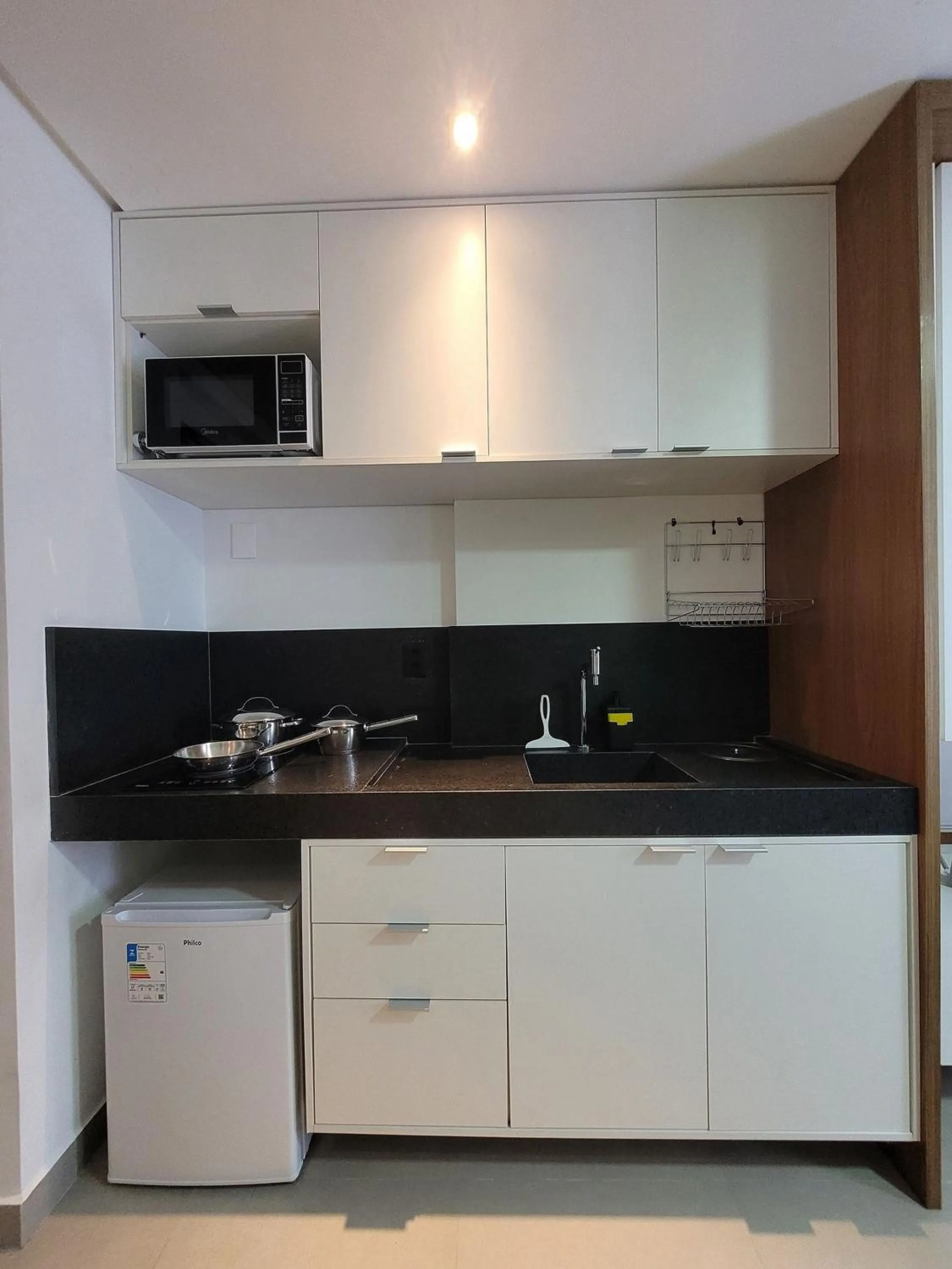 Kitchen or kitchenette in Belo flat na praia do Bessa