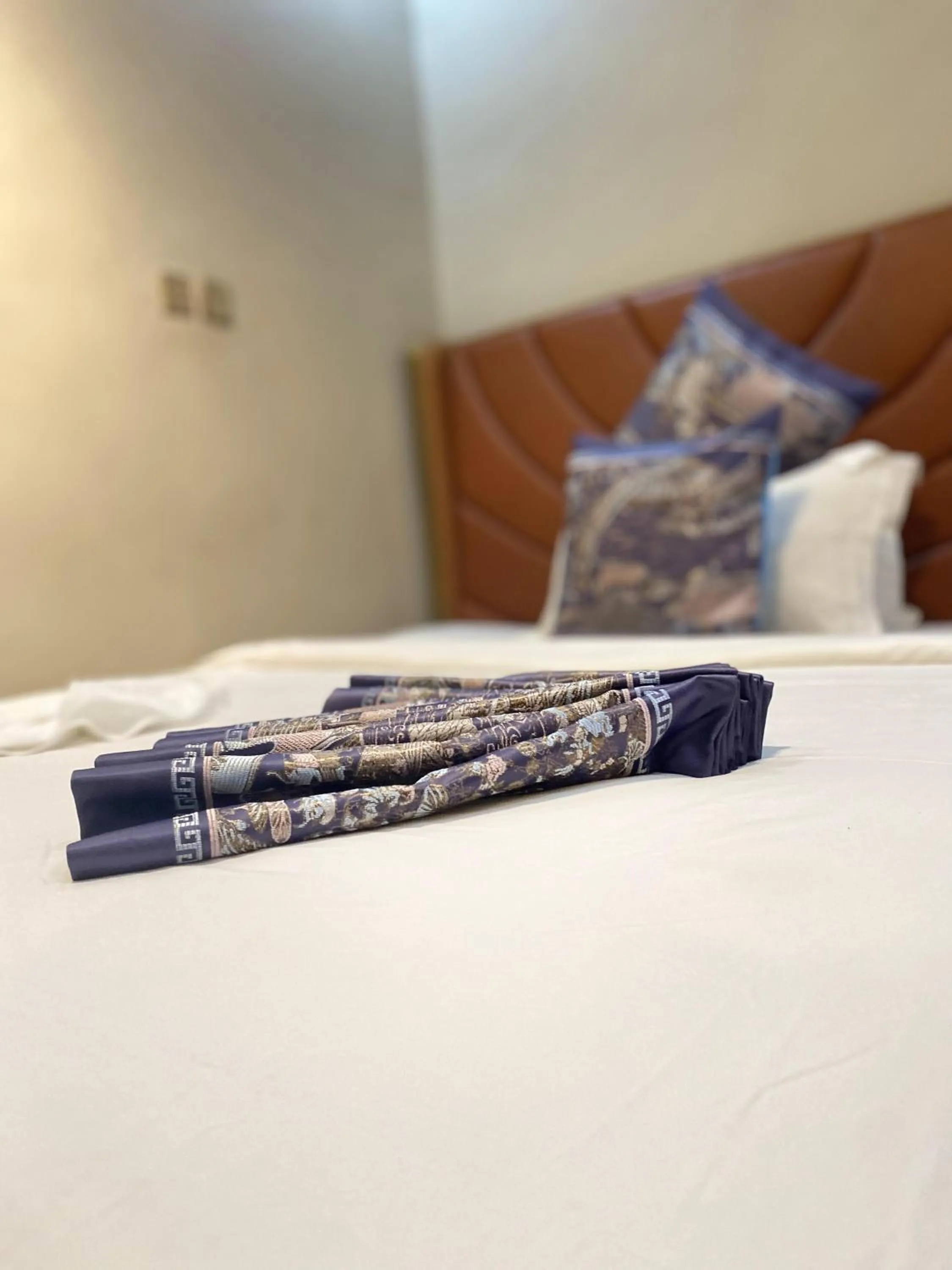 Bed in THE DREAMS HOTEL