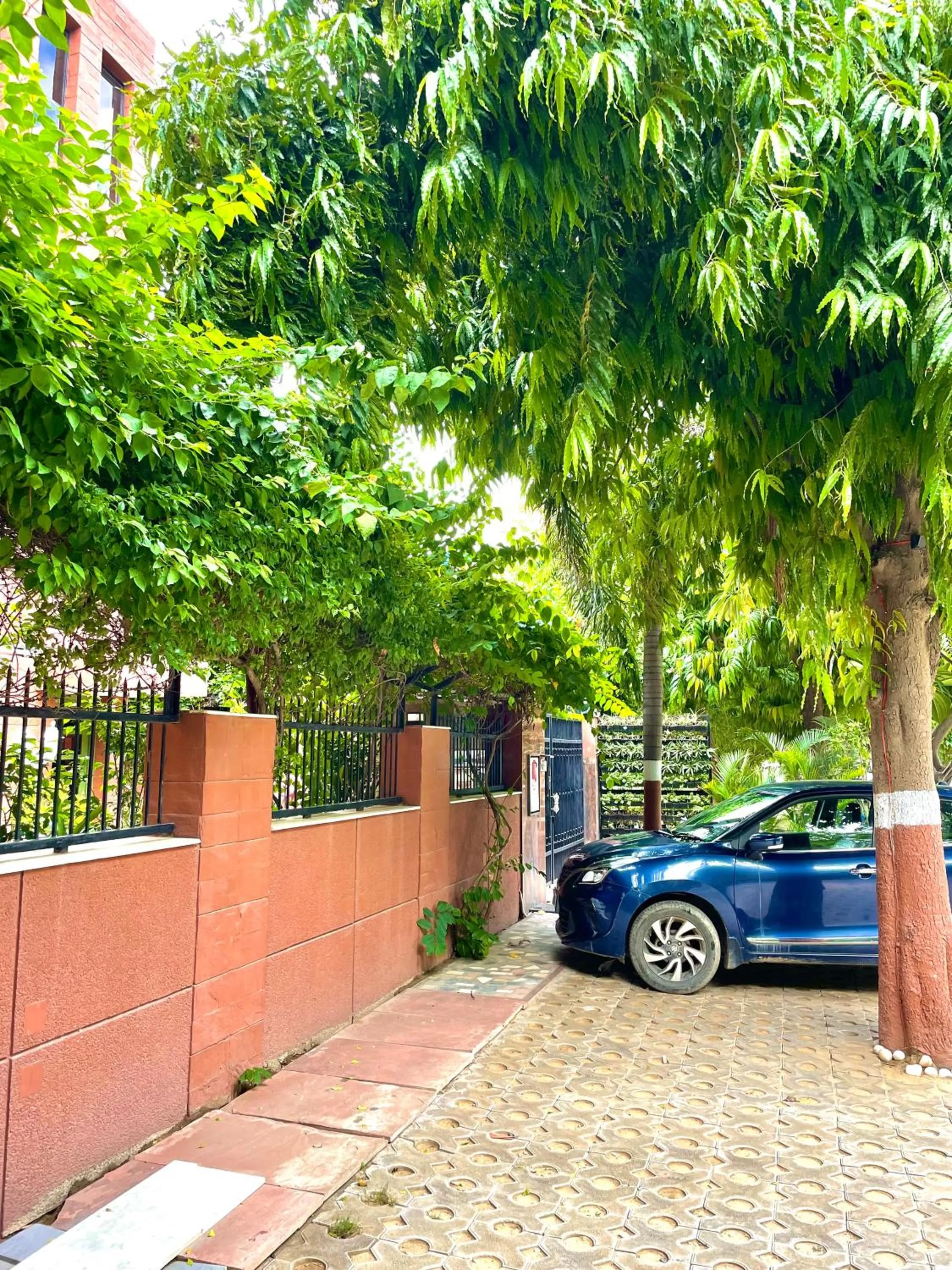 Parking in Firebrick Boutique Residences - GARNET HOUSE