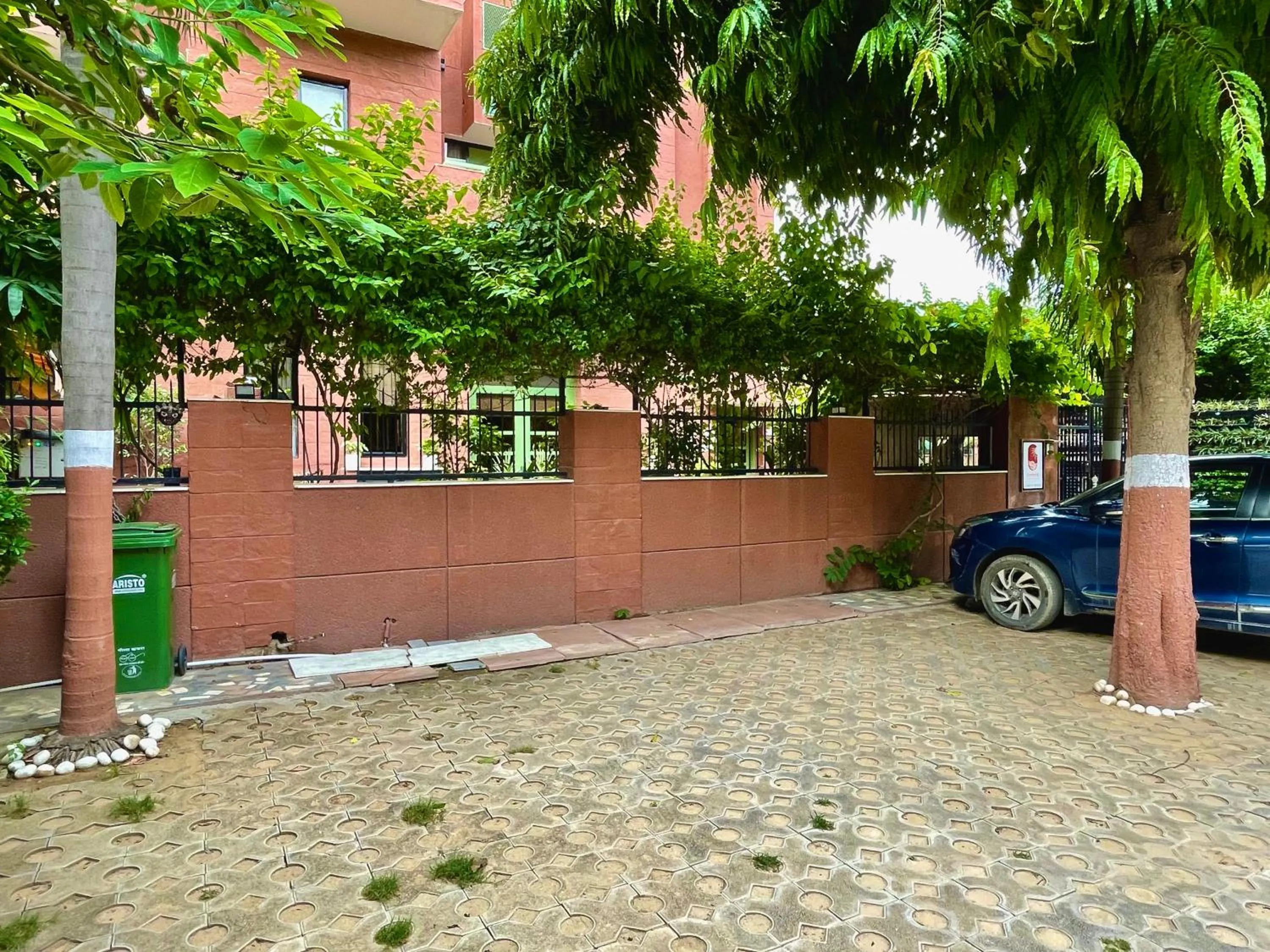 Parking in Firebrick Boutique Residences - GARNET HOUSE