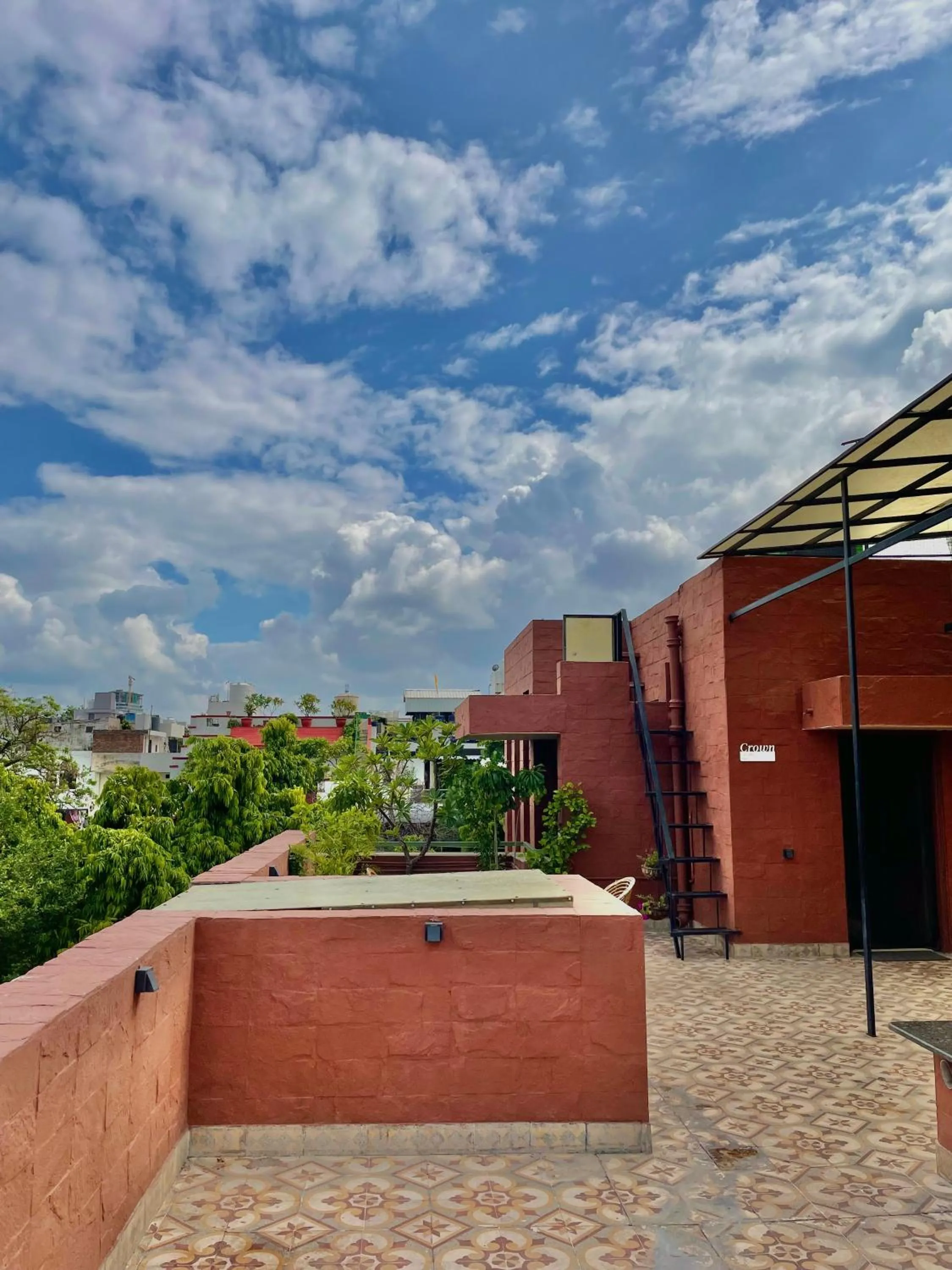 Property building in Firebrick Boutique Residences - GARNET HOUSE