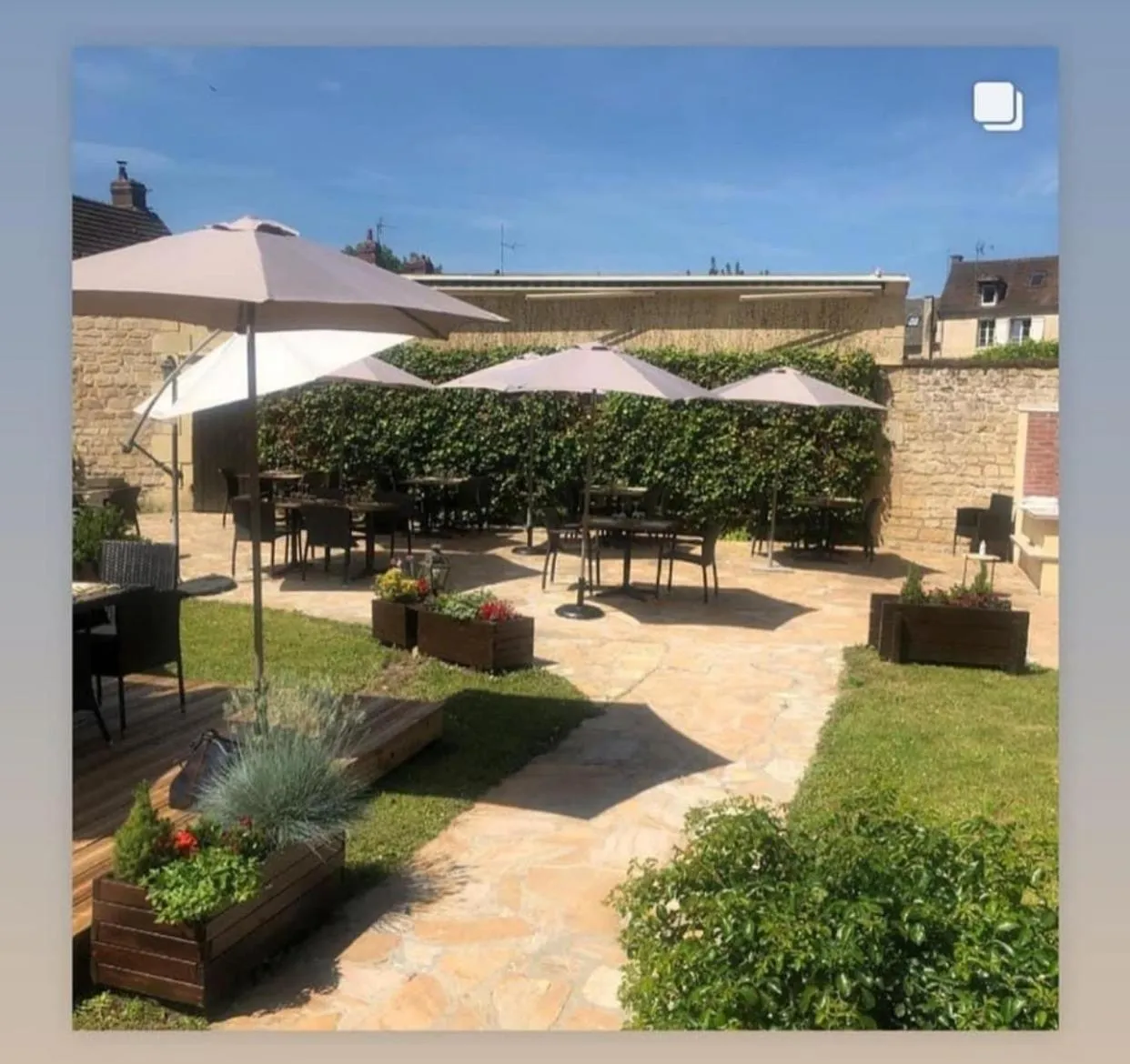 Balcony/Terrace in AUBERGE DU JEU D'ARC