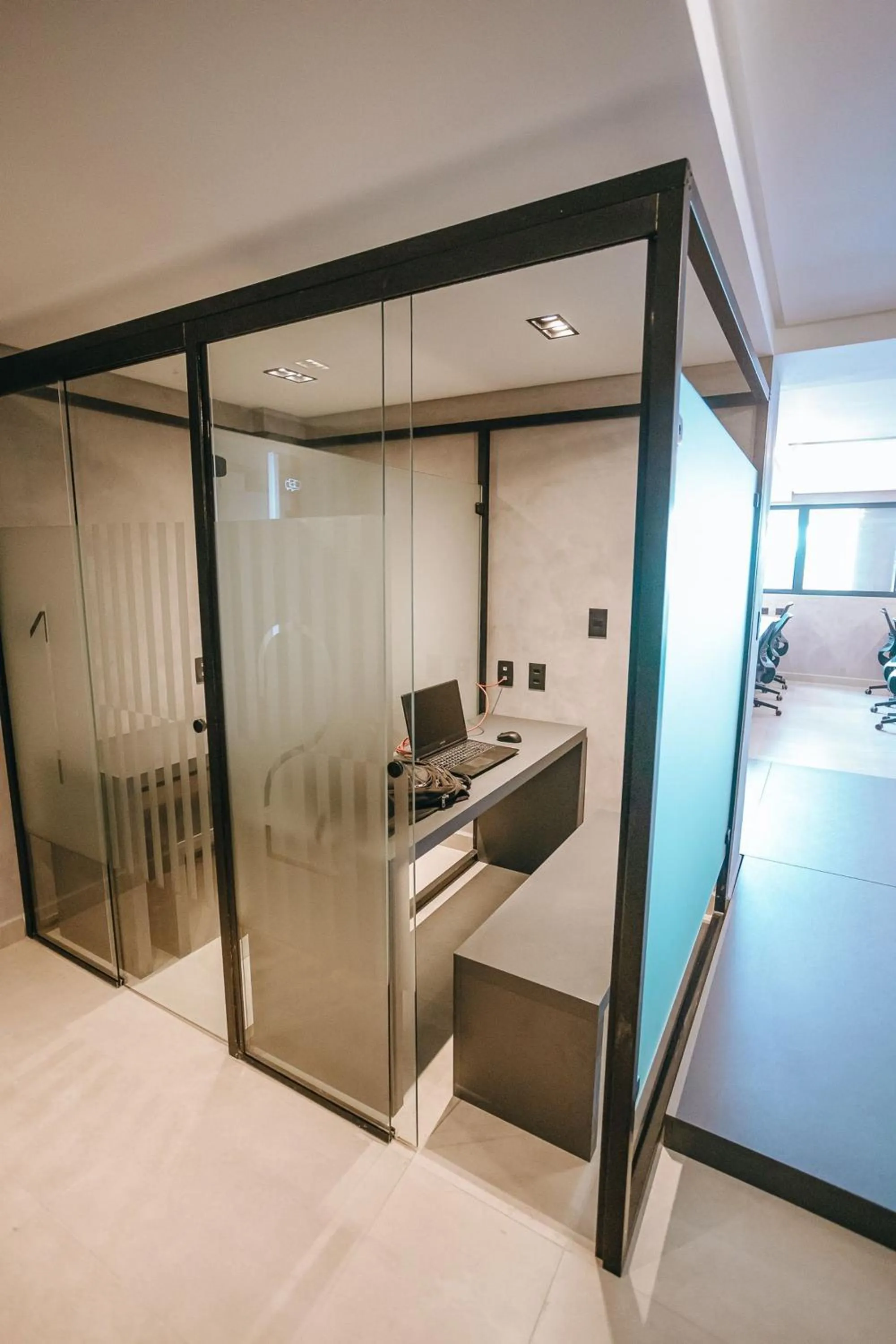 Business facilities in Maravilhoso Studio no Bessa