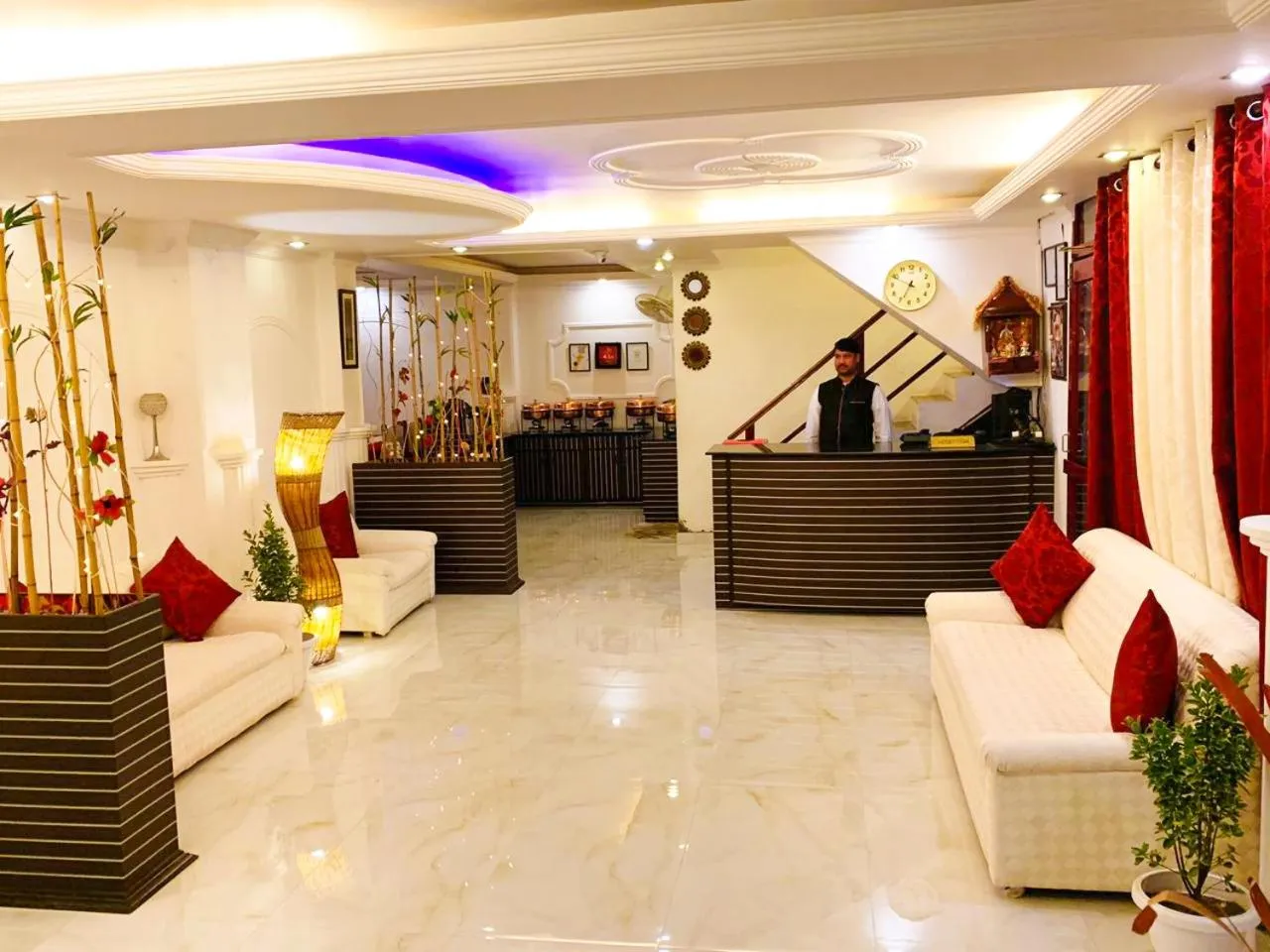 Lobby/Reception in Hotel Vintage