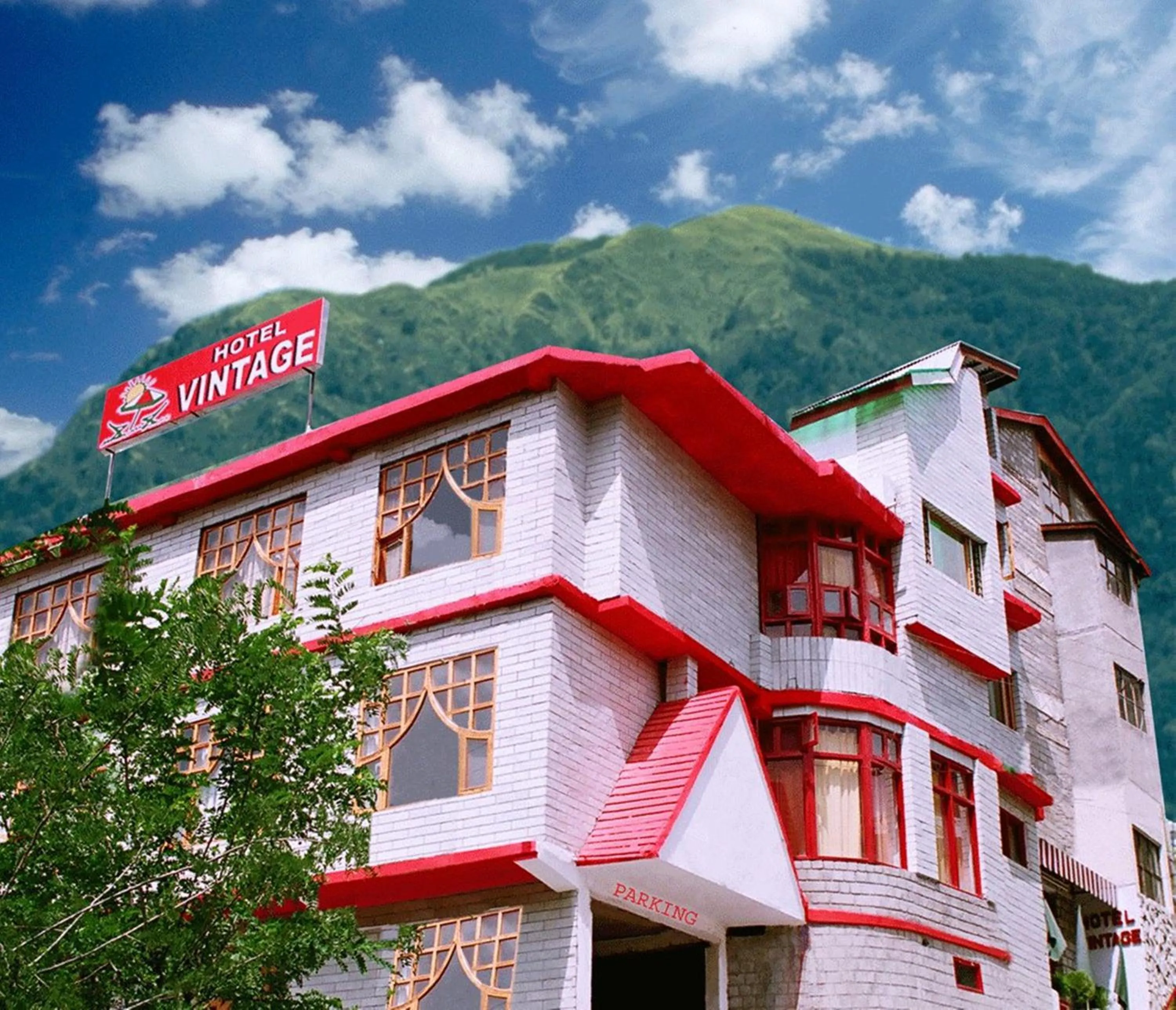 Property Building in Hotel Vintage