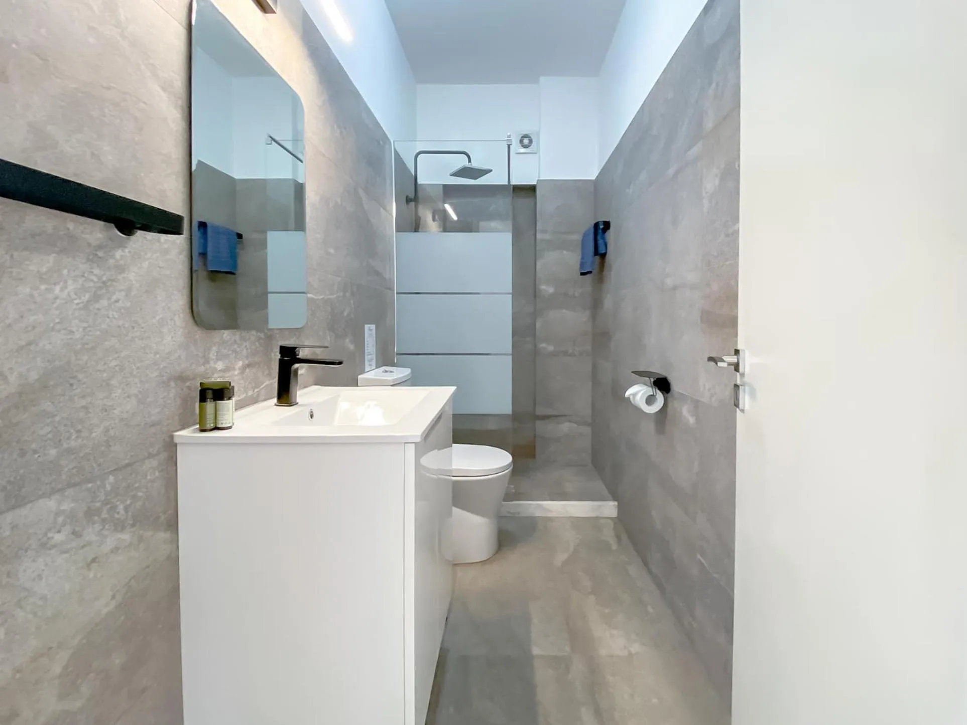 Shower in Phaedrus Living: Ourania City Heights Flat