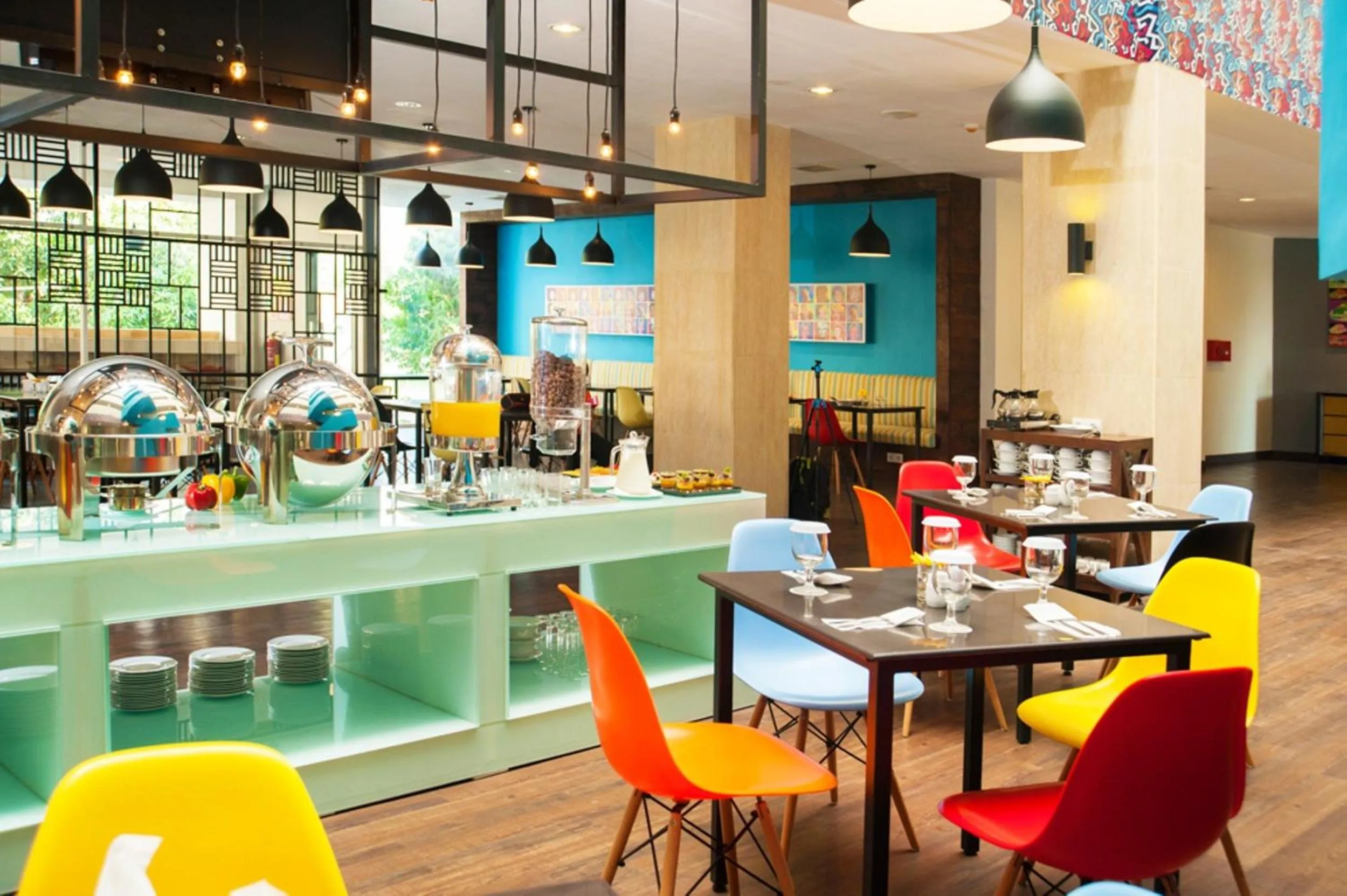 Restaurant/places to eat in Idoop Hotel by Prasanthi