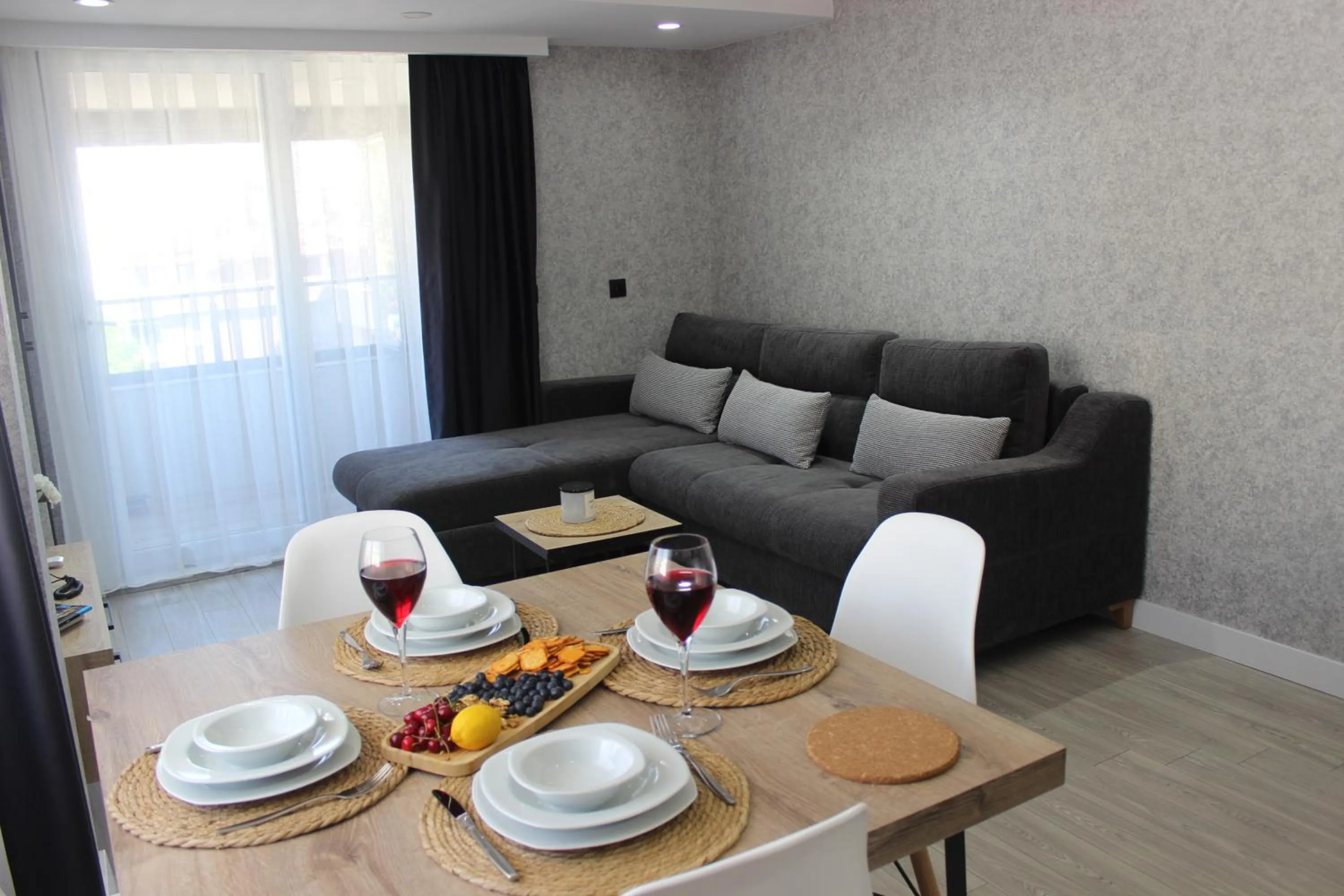 Seating area in Cosy Suite