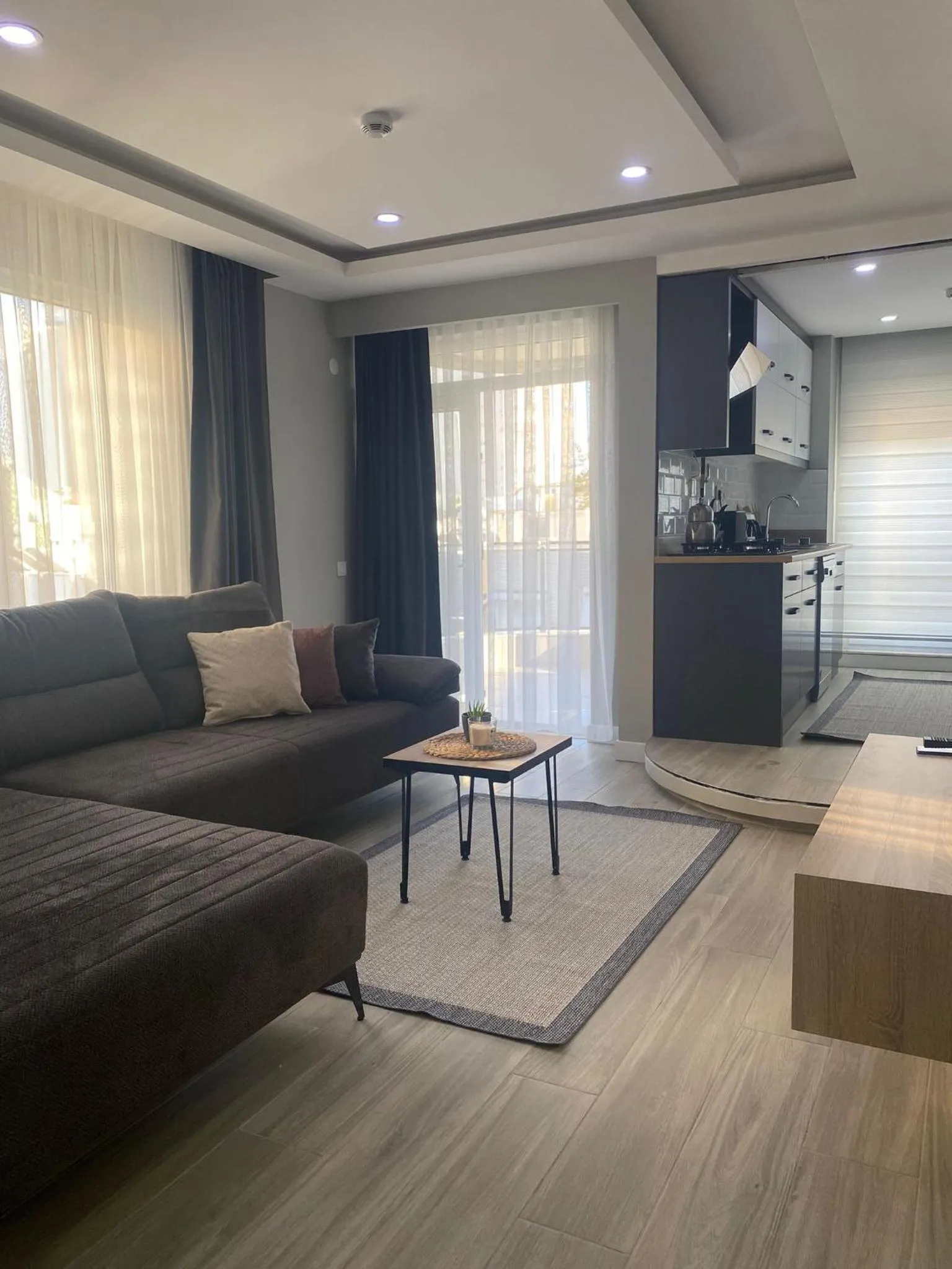 Seating area in Cosy Suite