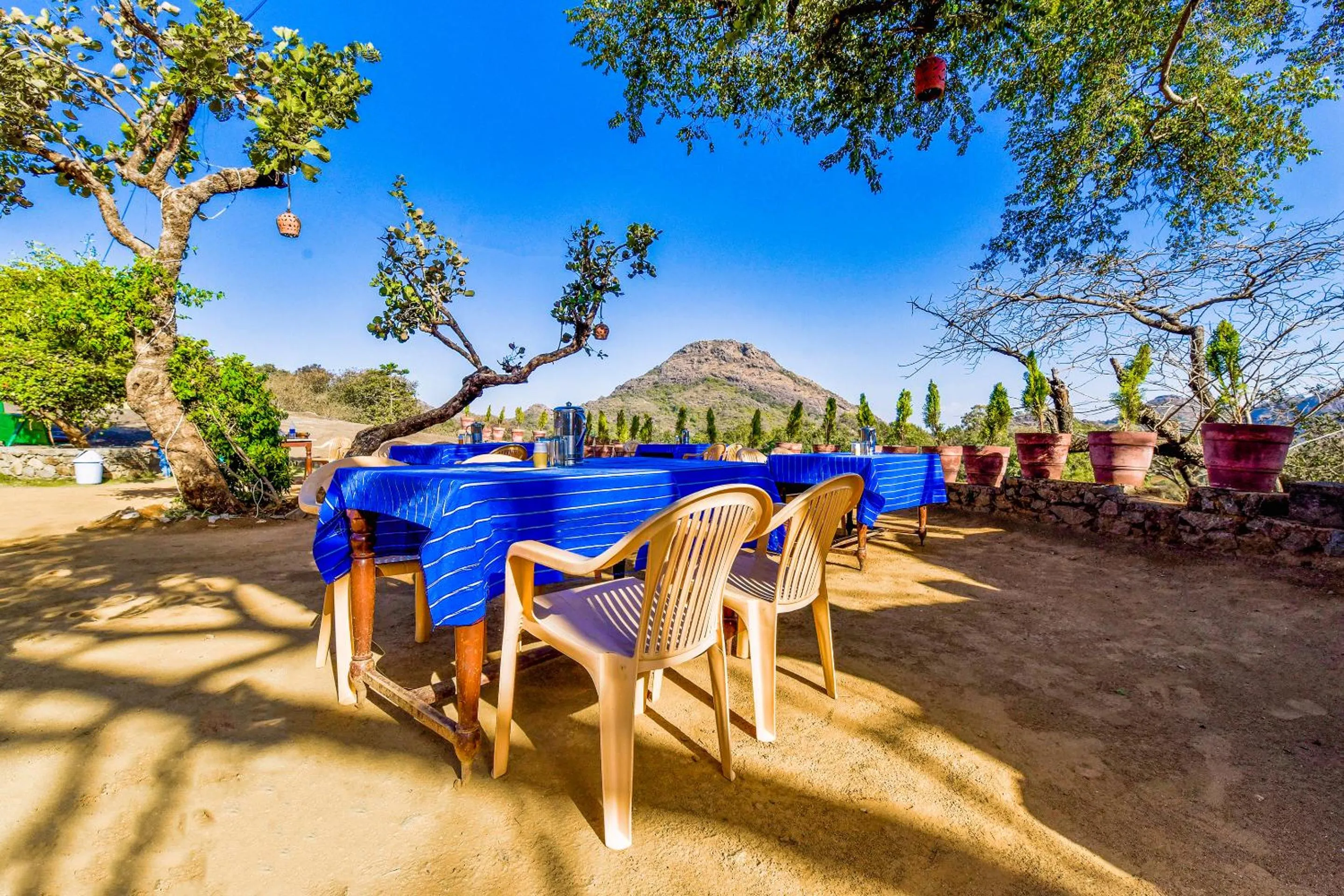 Dining area in Castlle Rock, Mount Abu