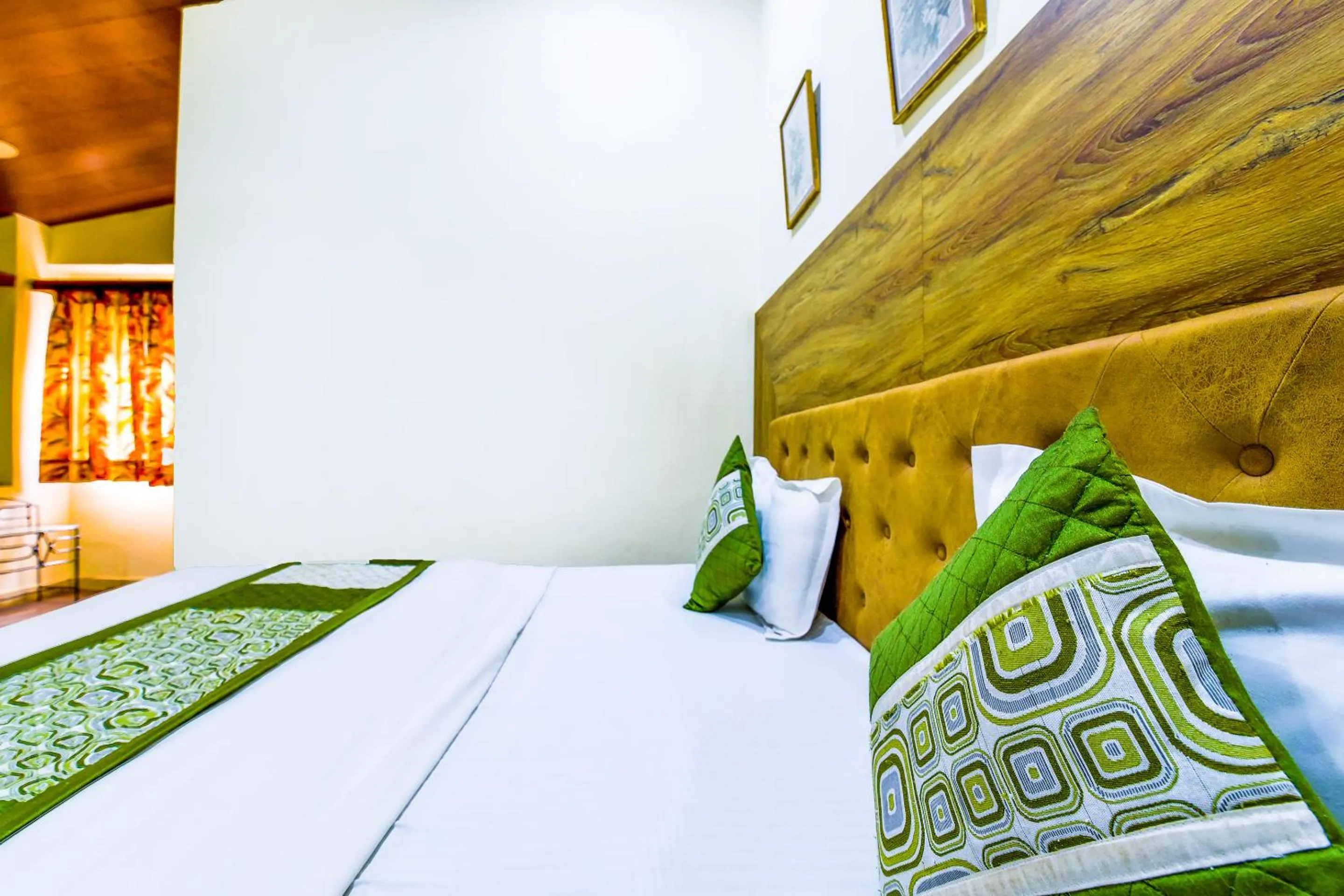 Bedroom in Castlle Rock, Mount Abu