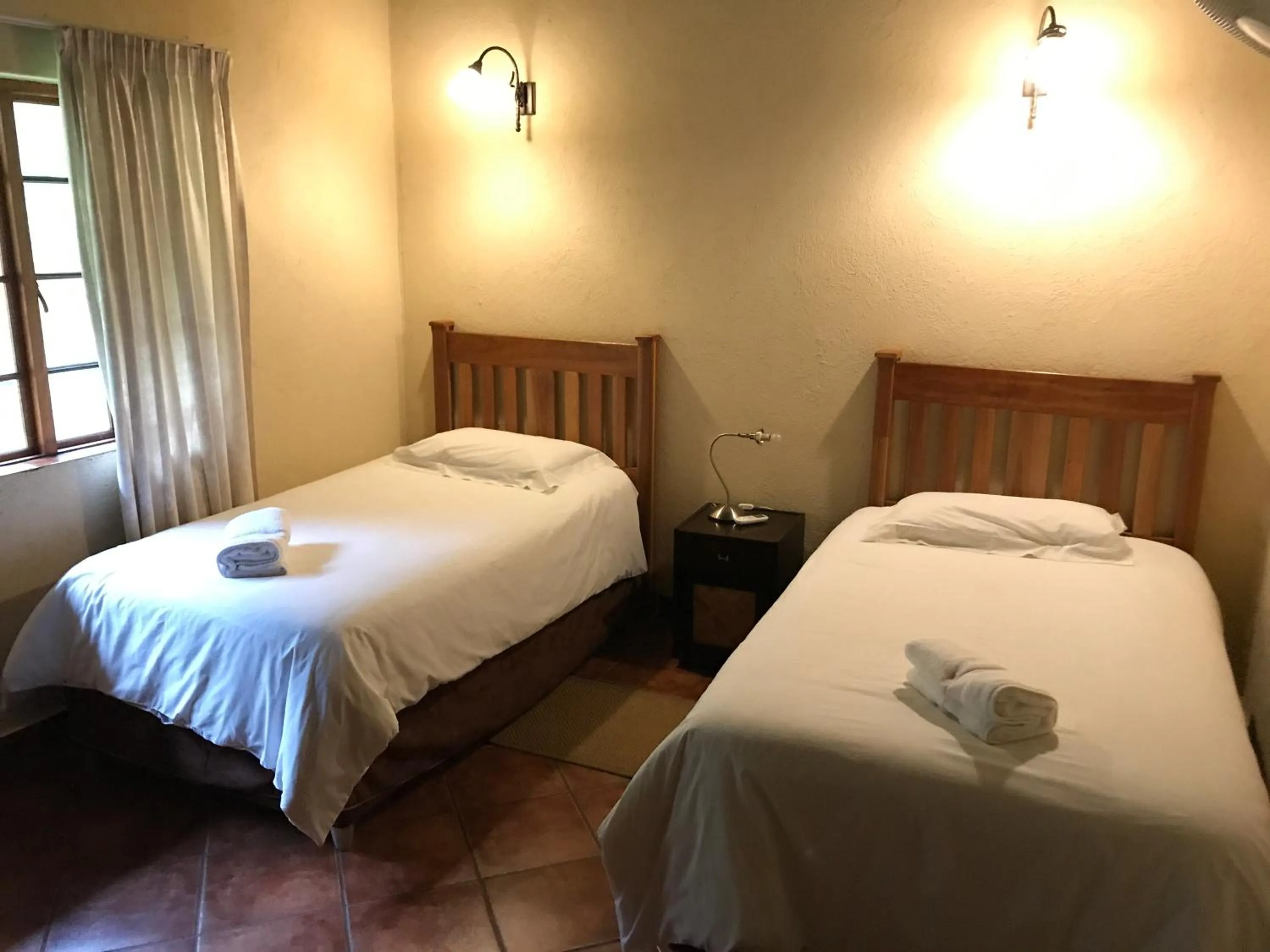 Bedroom, Bed in Amafu Forest Lodge