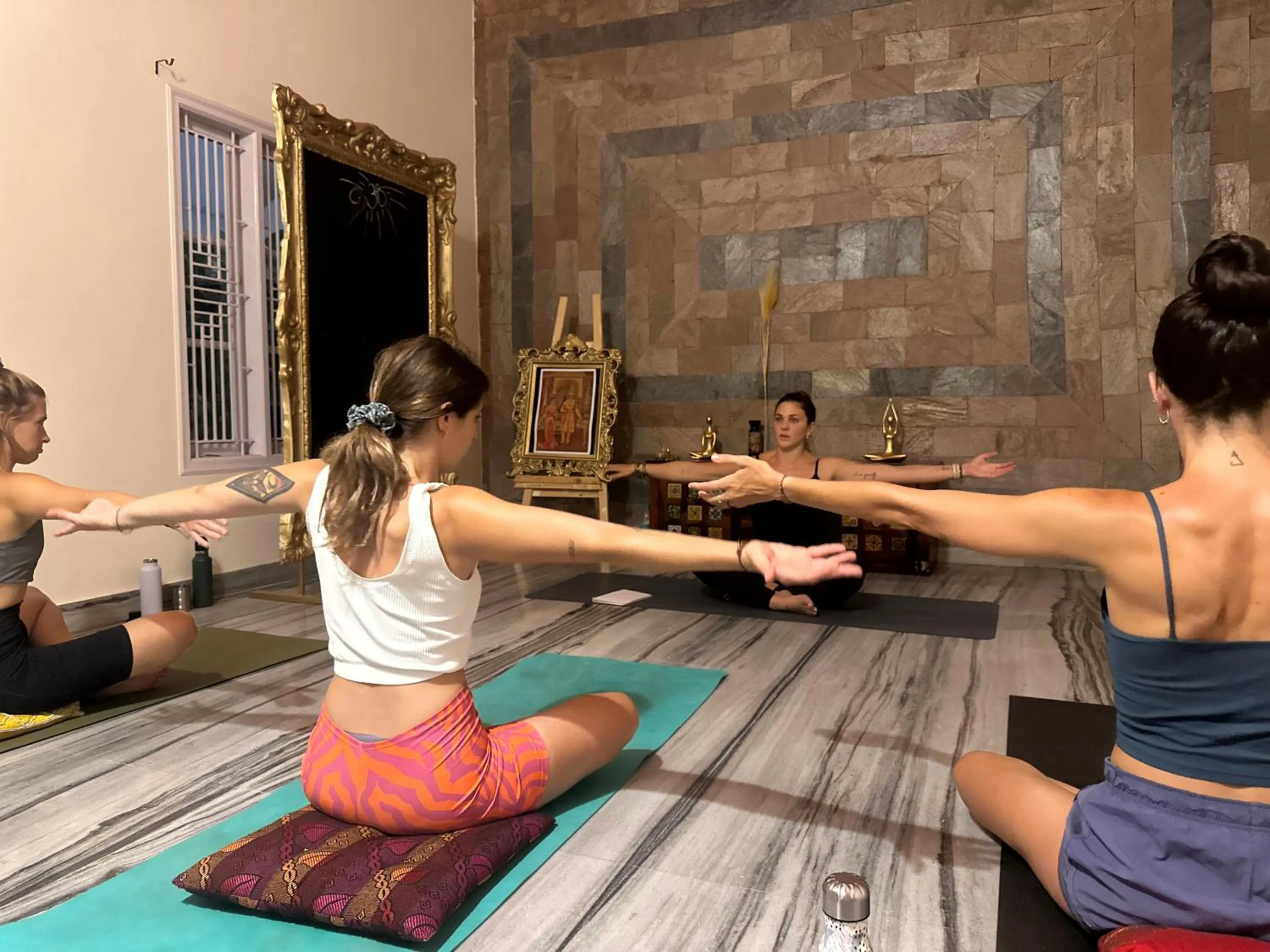 Activities in Palace Hostel by Borrbo