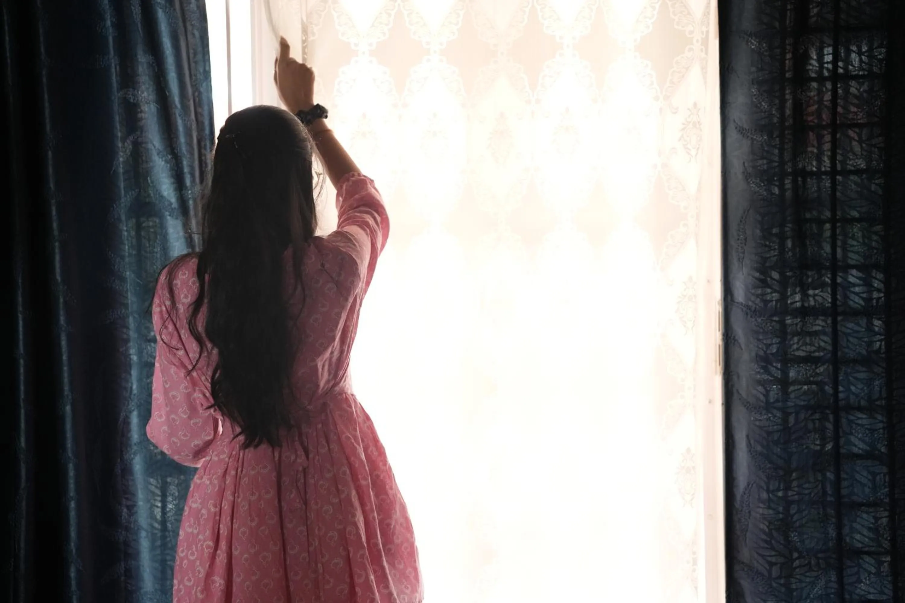 People in Palace Hostel by Borrbo