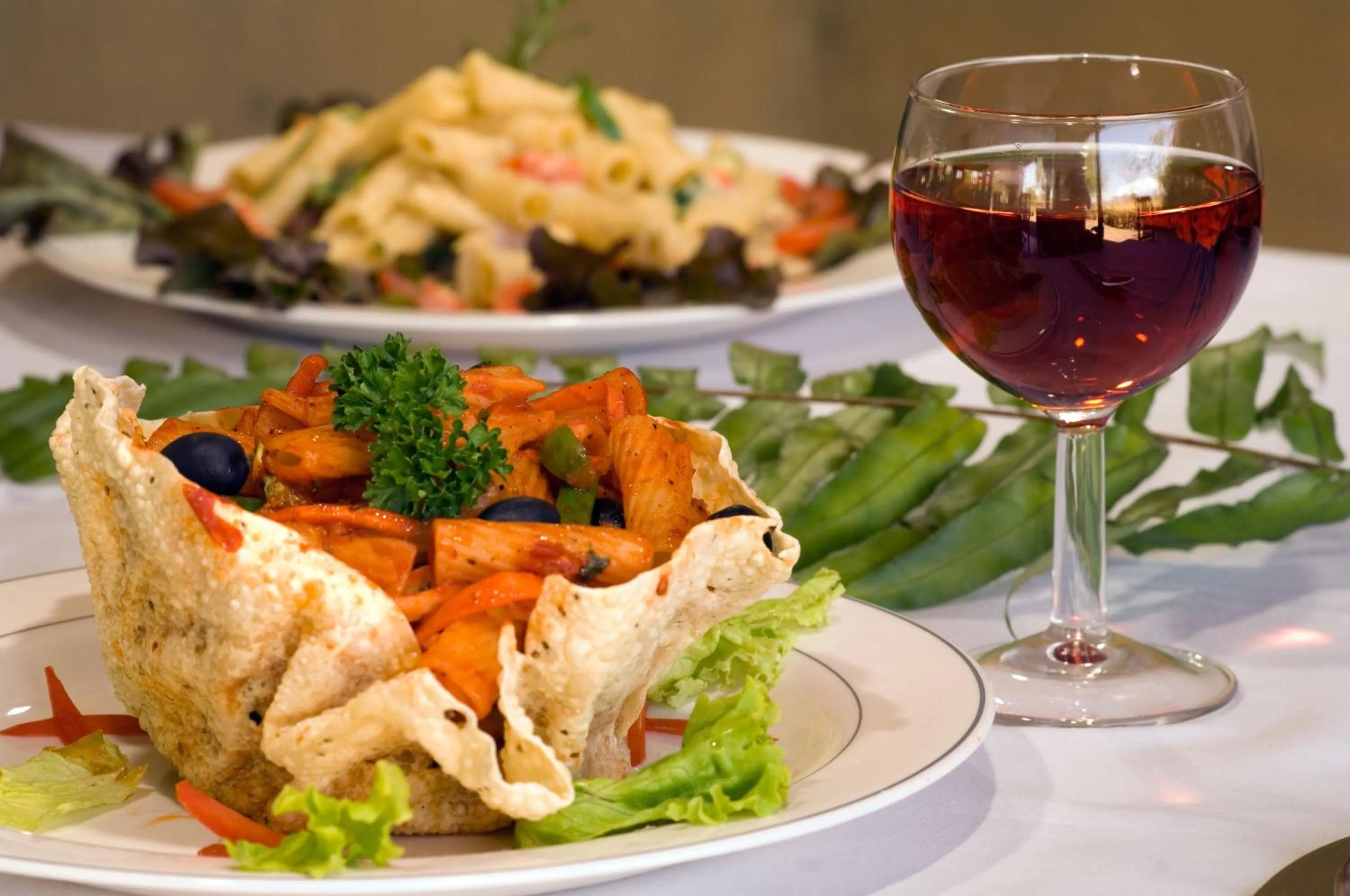 Food and drinks in Kia Lodge