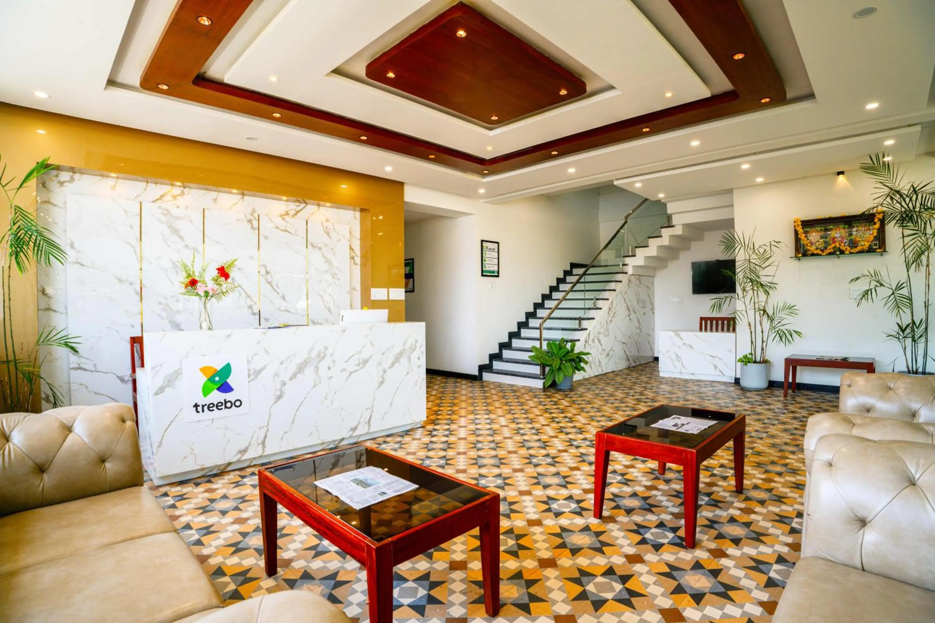 Lobby or reception in Treebo RC Comforts