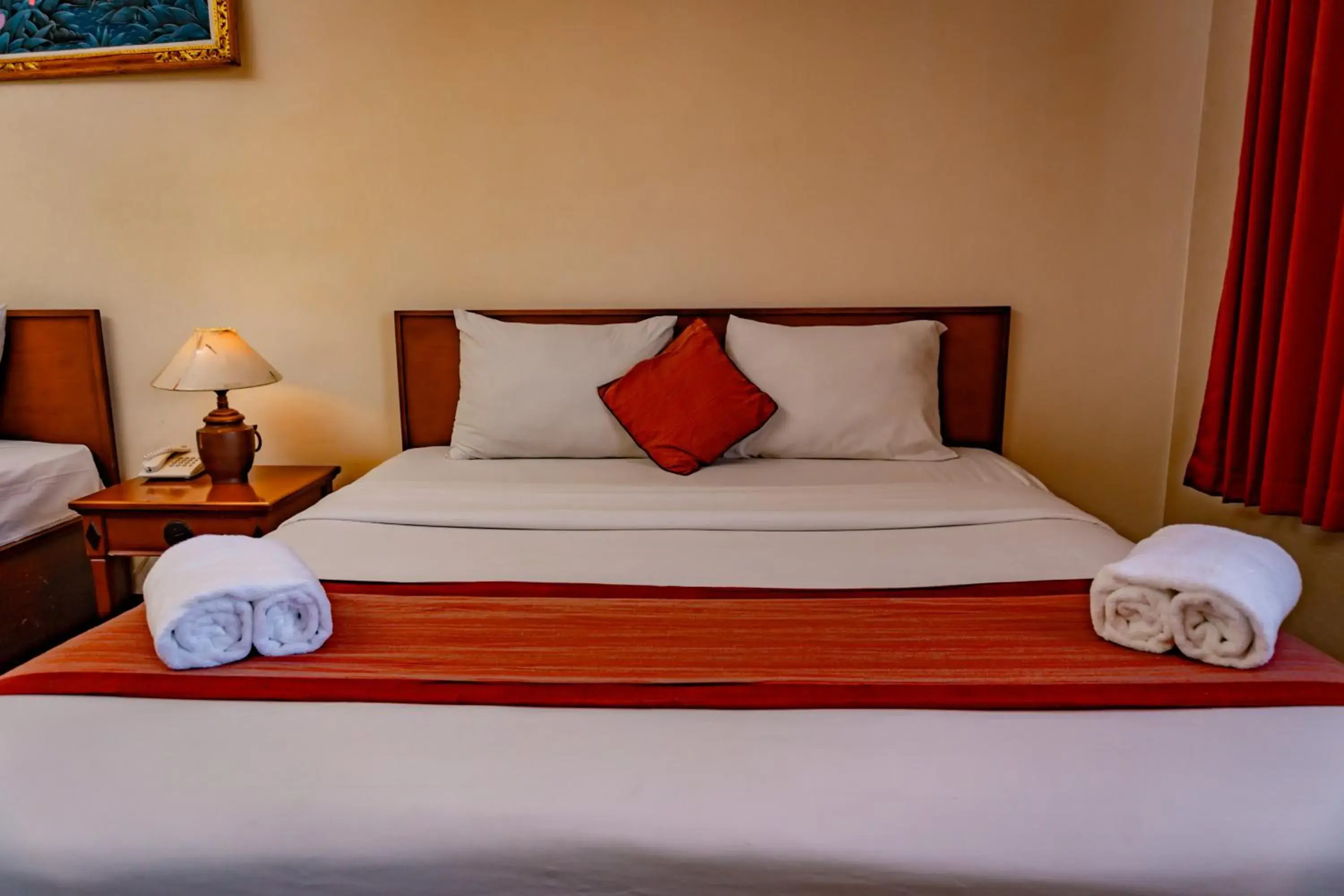 Double or Twin Room with City View in Hotel Puri Dibia Kuta Double or Twin Room with City View in Hotel Puri Dibia Kuta