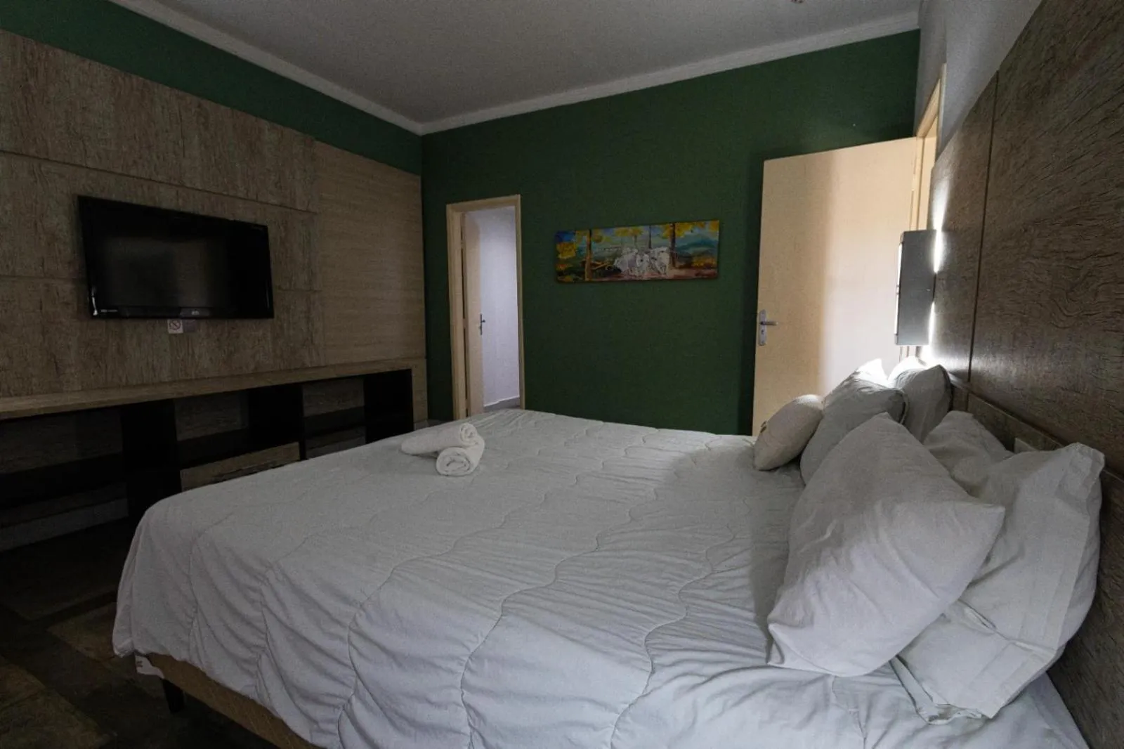 Bed in ARAGUAIA HOTEL